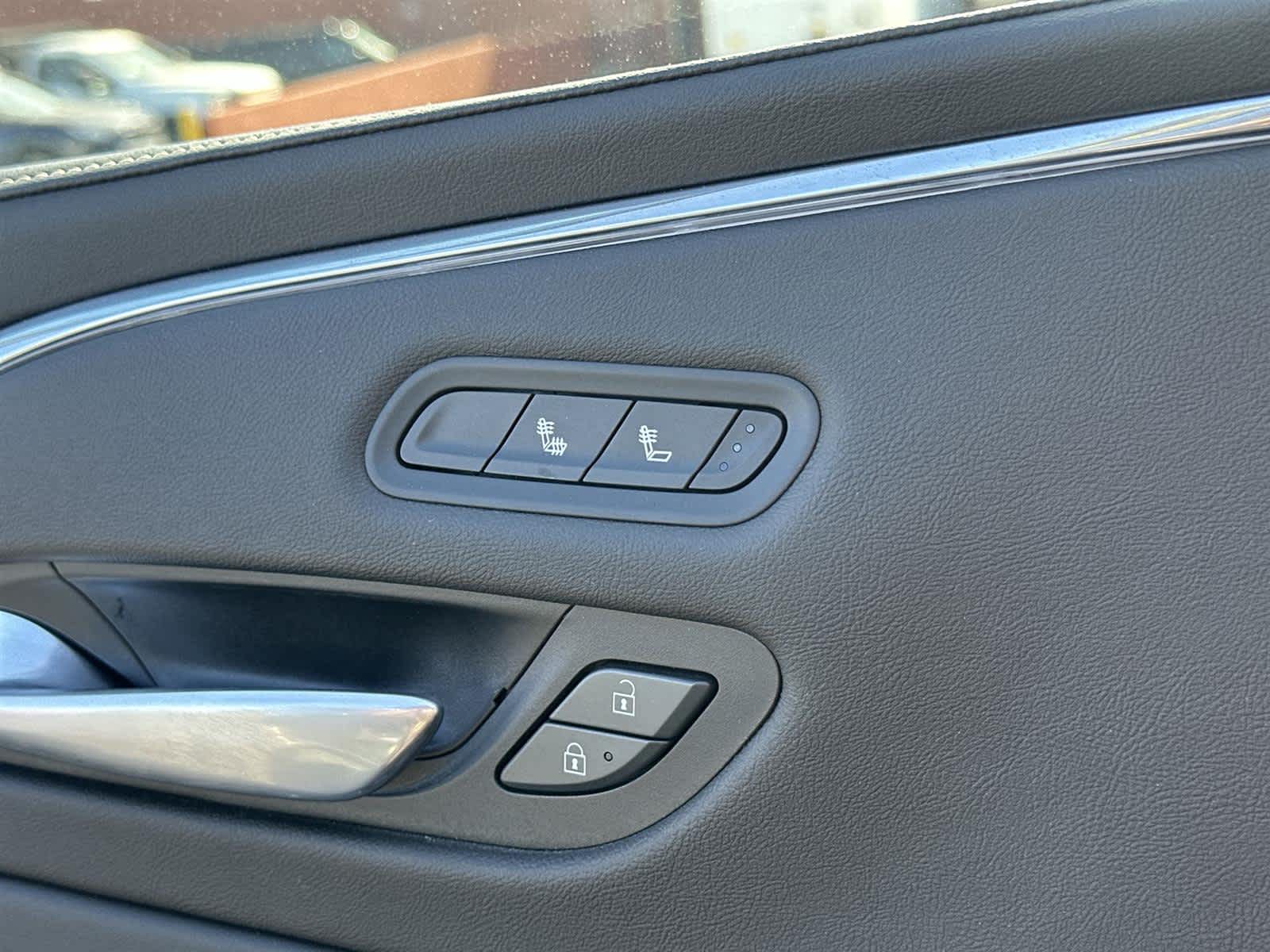 Thumbnail: 2024 Cadillac Escalade - 31