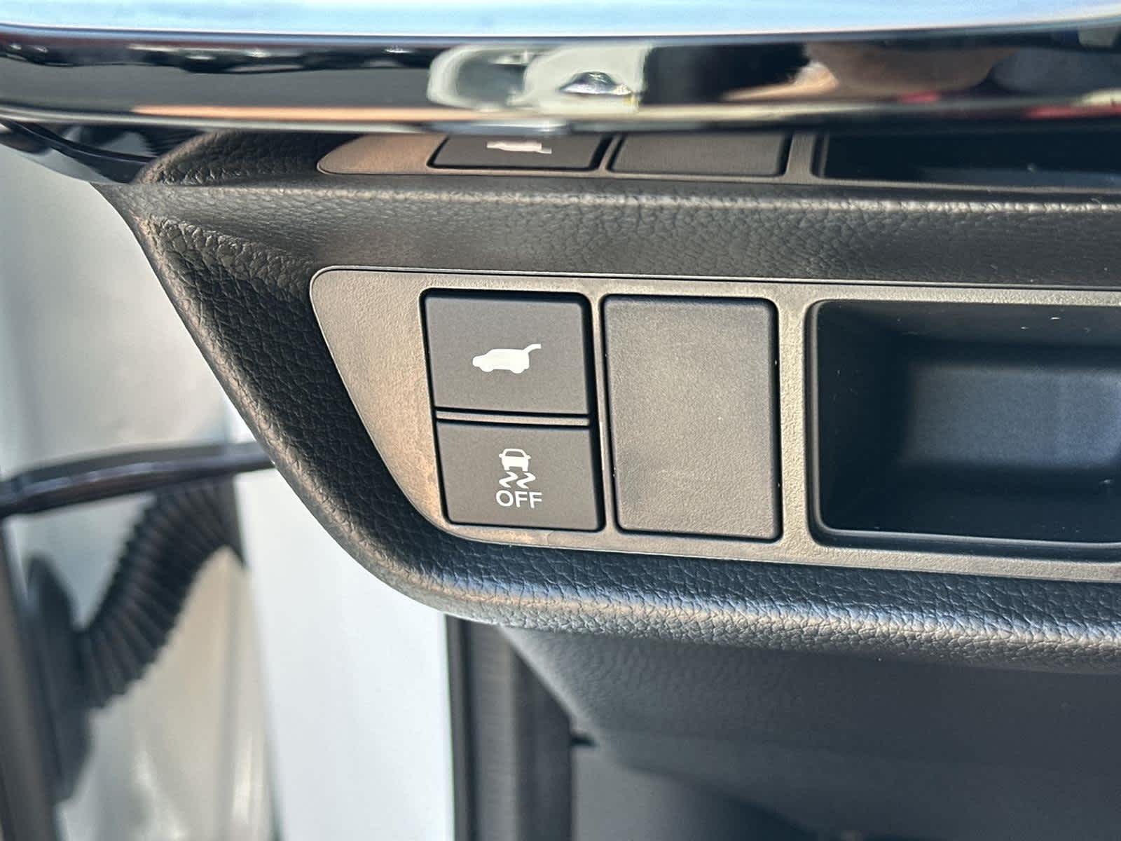 Thumbnail: 2025 Acura ADX - 29