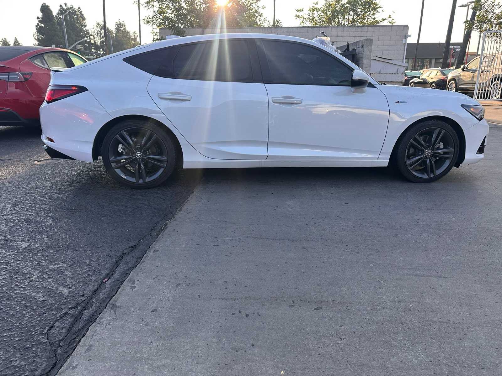 Thumbnail: 2023 Acura Integra - 6