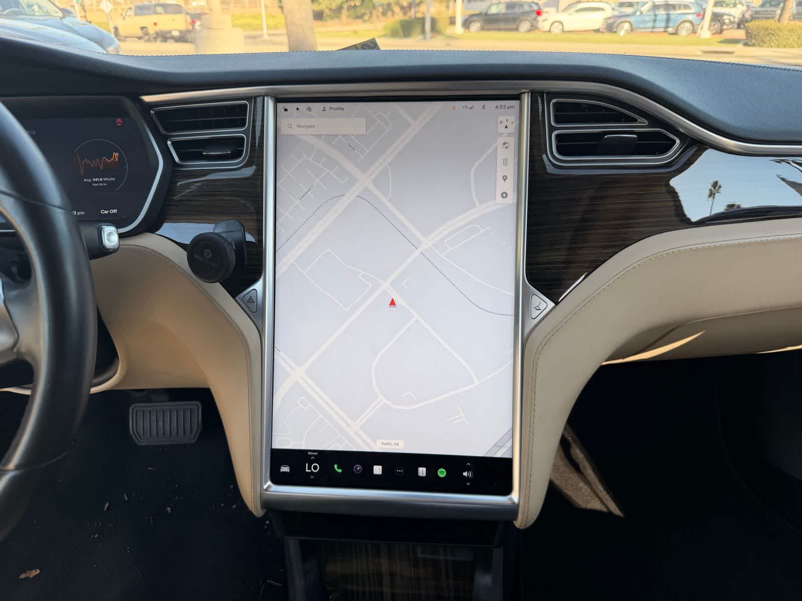 Thumbnail: 2015 Tesla Model S - 13