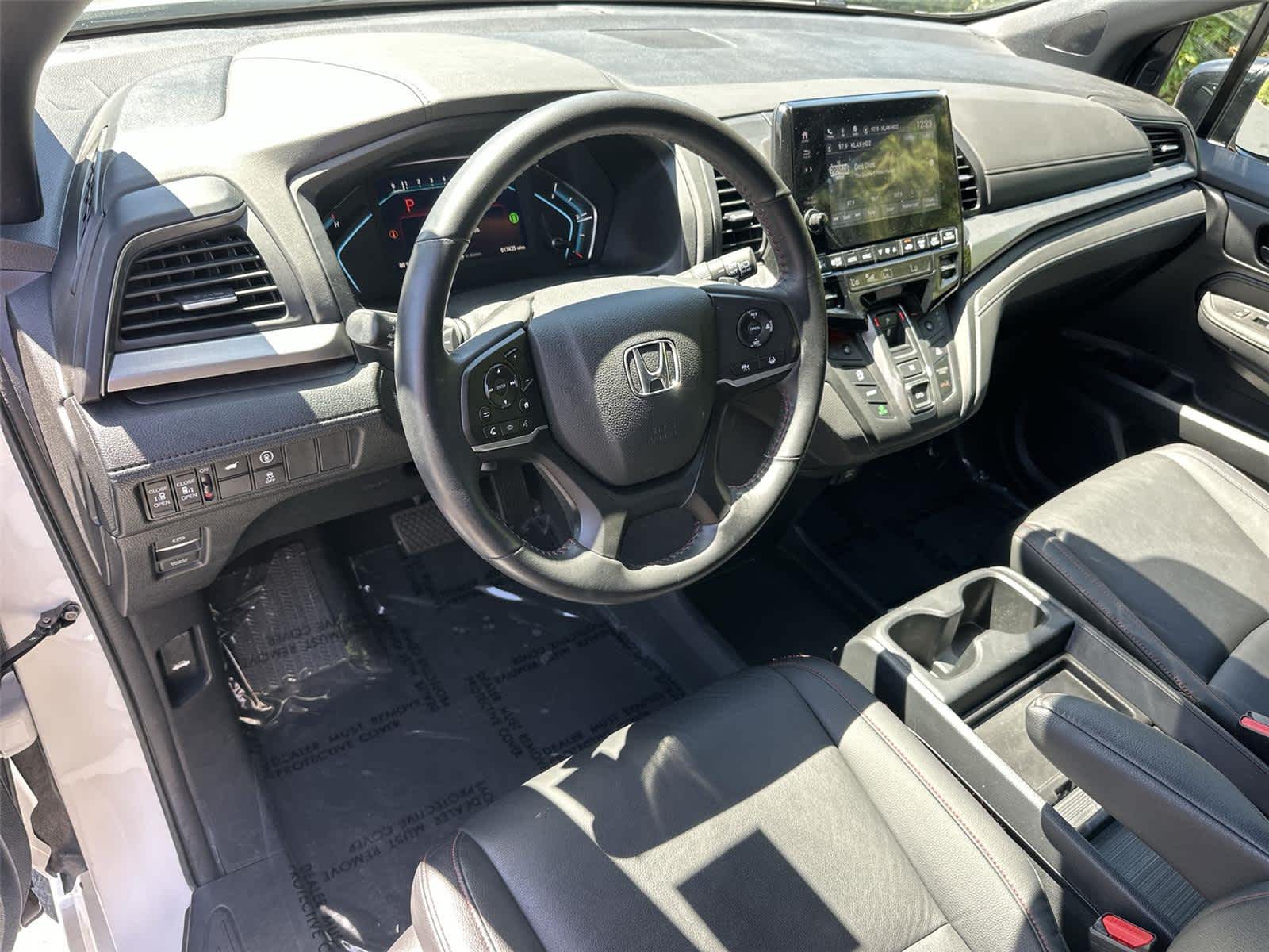 Thumbnail: 2024 Honda Odyssey - 2