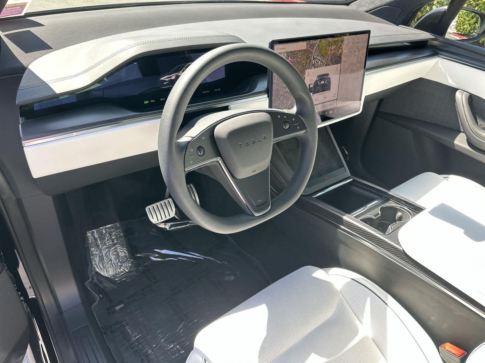 Thumbnail: 2026 Tesla Model X - 2