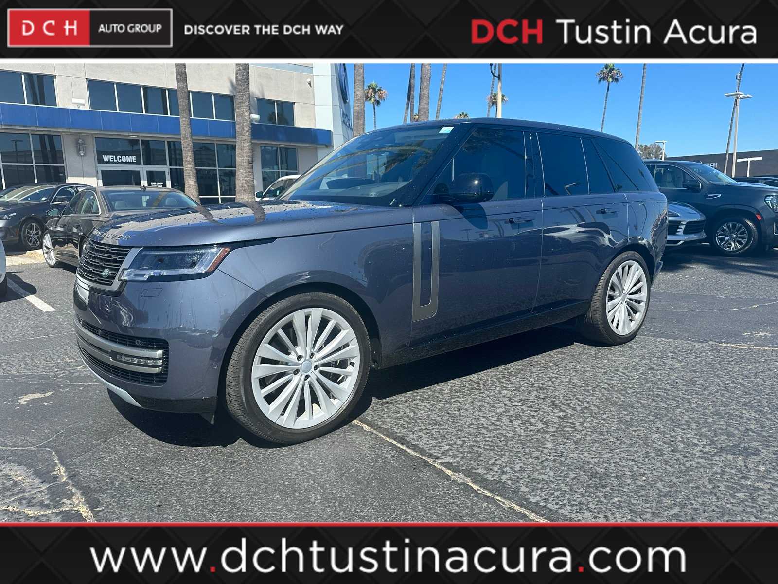 Thumbnail: 2025 Land Rover Range Rover - 1