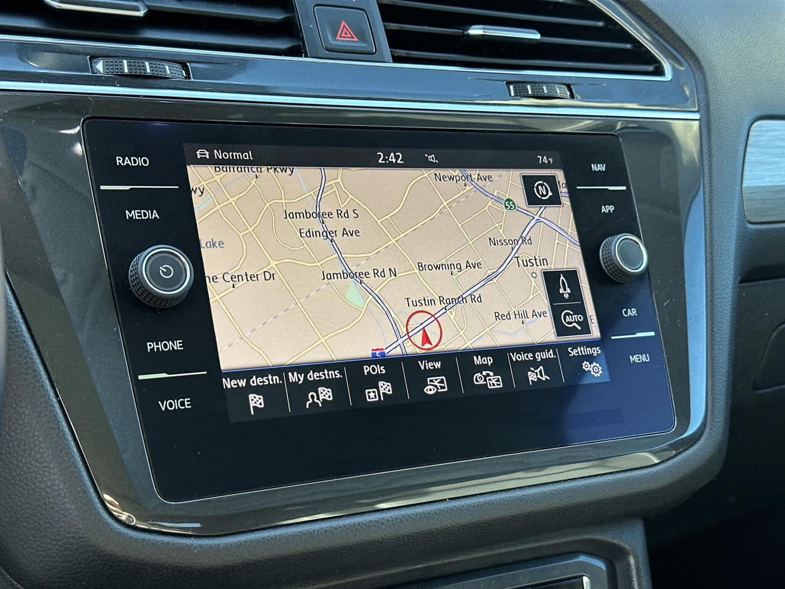 Thumbnail: 2019 Volkswagen Tiguan - 17