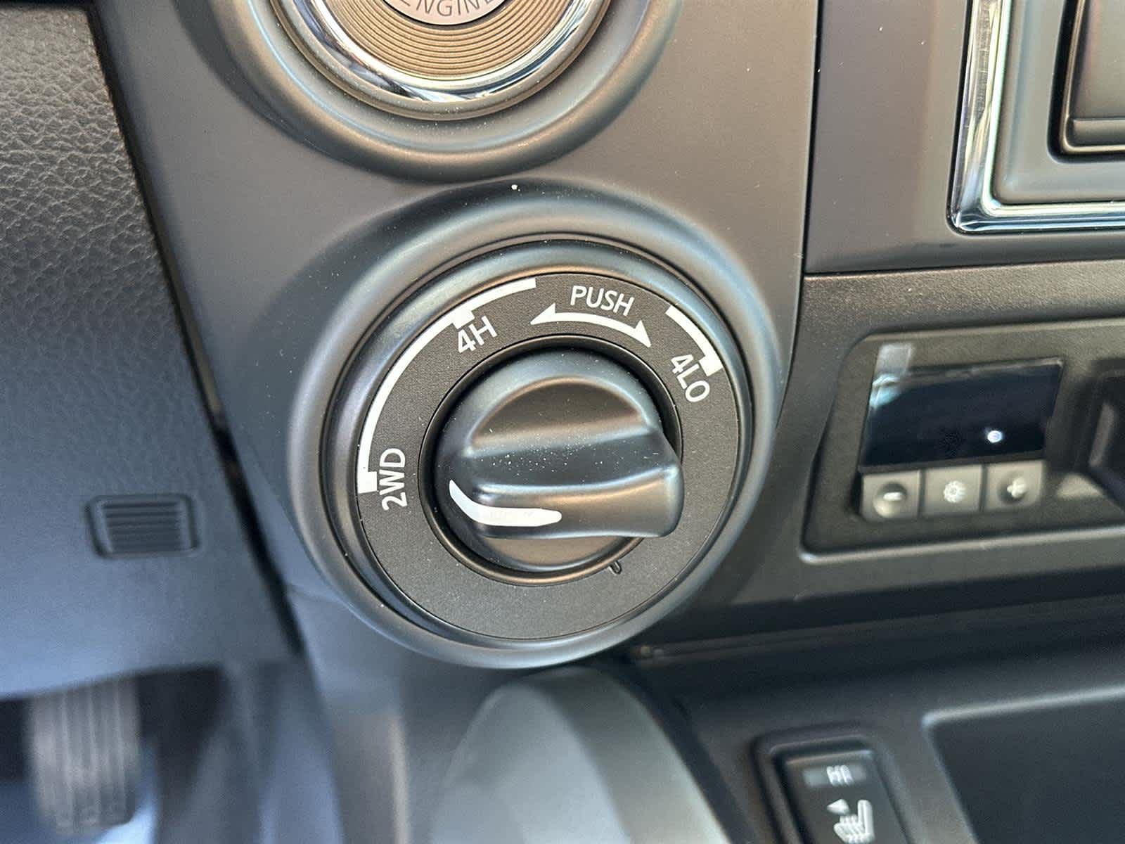 Thumbnail: 2024 Nissan Titan - 26