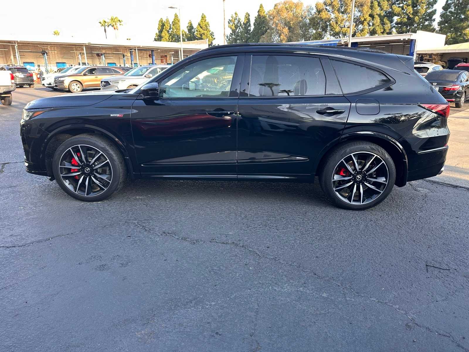 Thumbnail: 2022 Acura MDX - 2