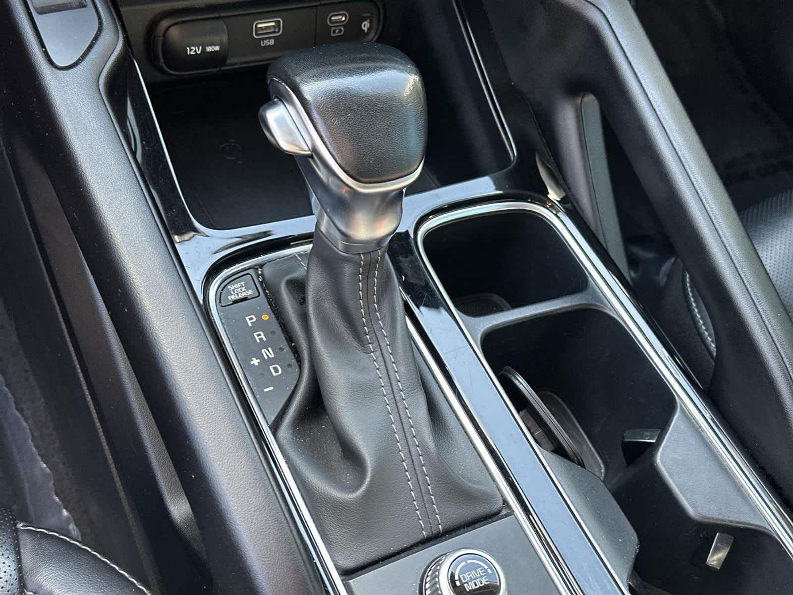 Thumbnail: 2024 Kia Telluride - 18