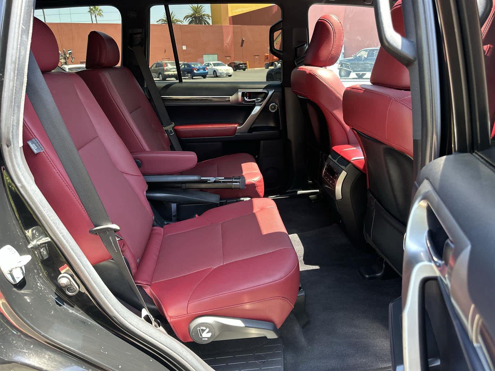 Thumbnail: 2022 Lexus GX - 13