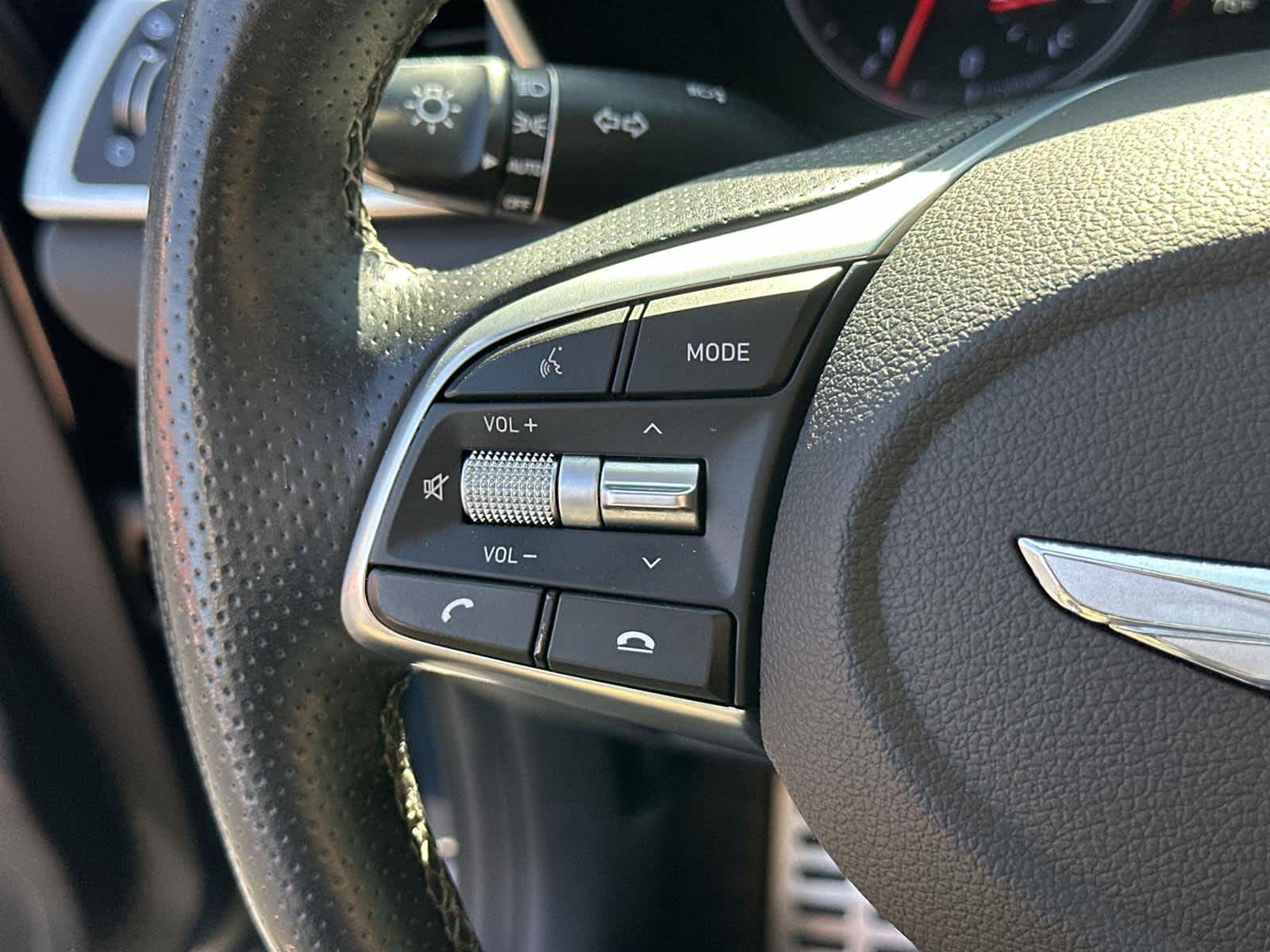 Thumbnail: 2019 Genesis G70 - 23