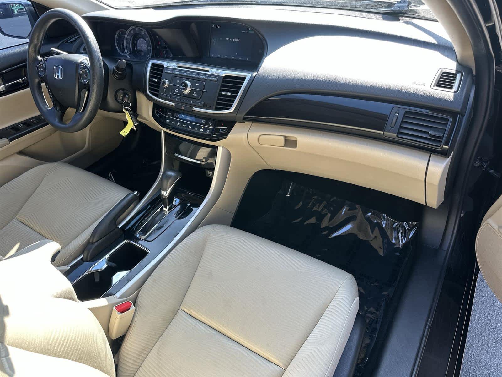 Thumbnail: 2017 Honda Accord - 12