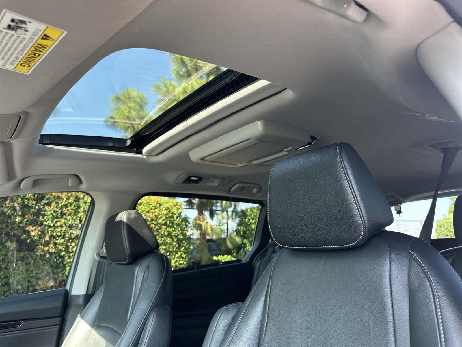 Thumbnail: 2023 Honda Odyssey - 30