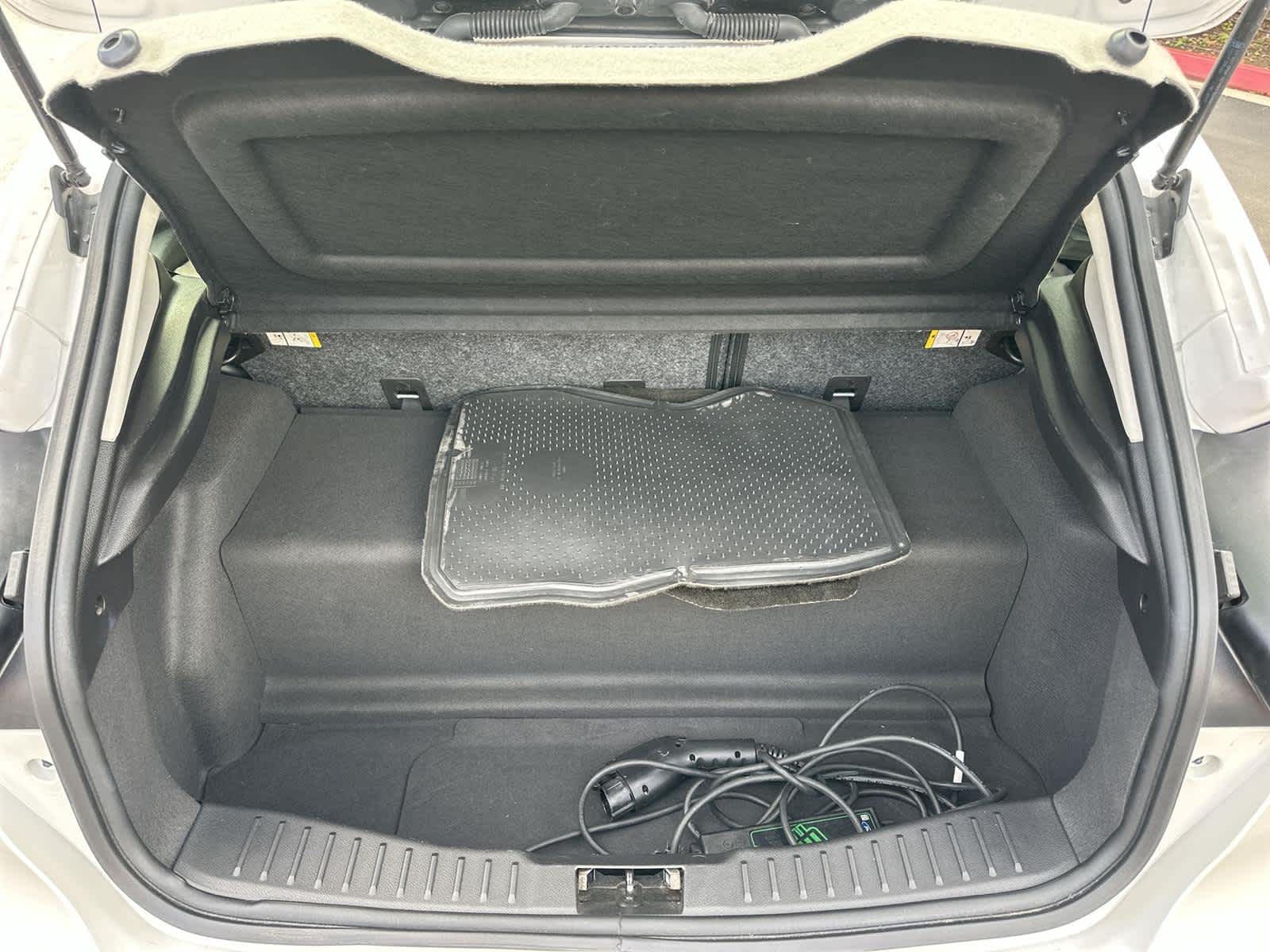 Thumbnail: 2015 Ford Focus - 20