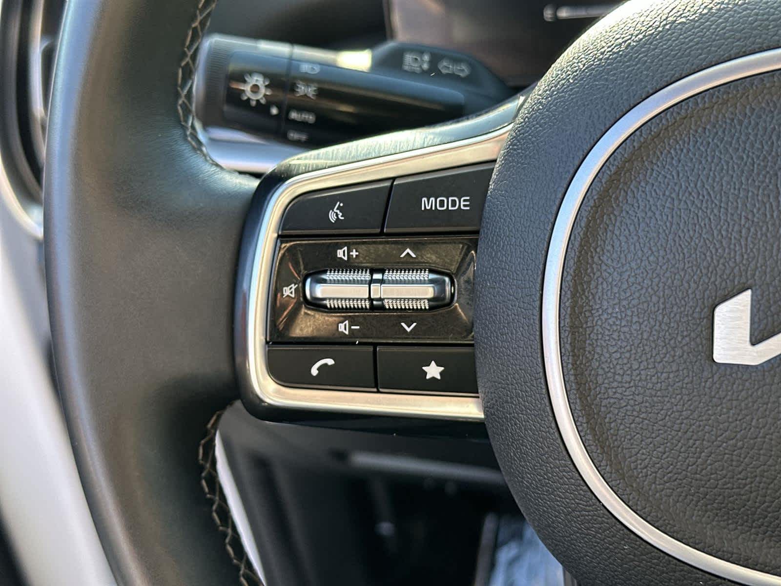 Thumbnail: 2025 Kia Sorento - 24