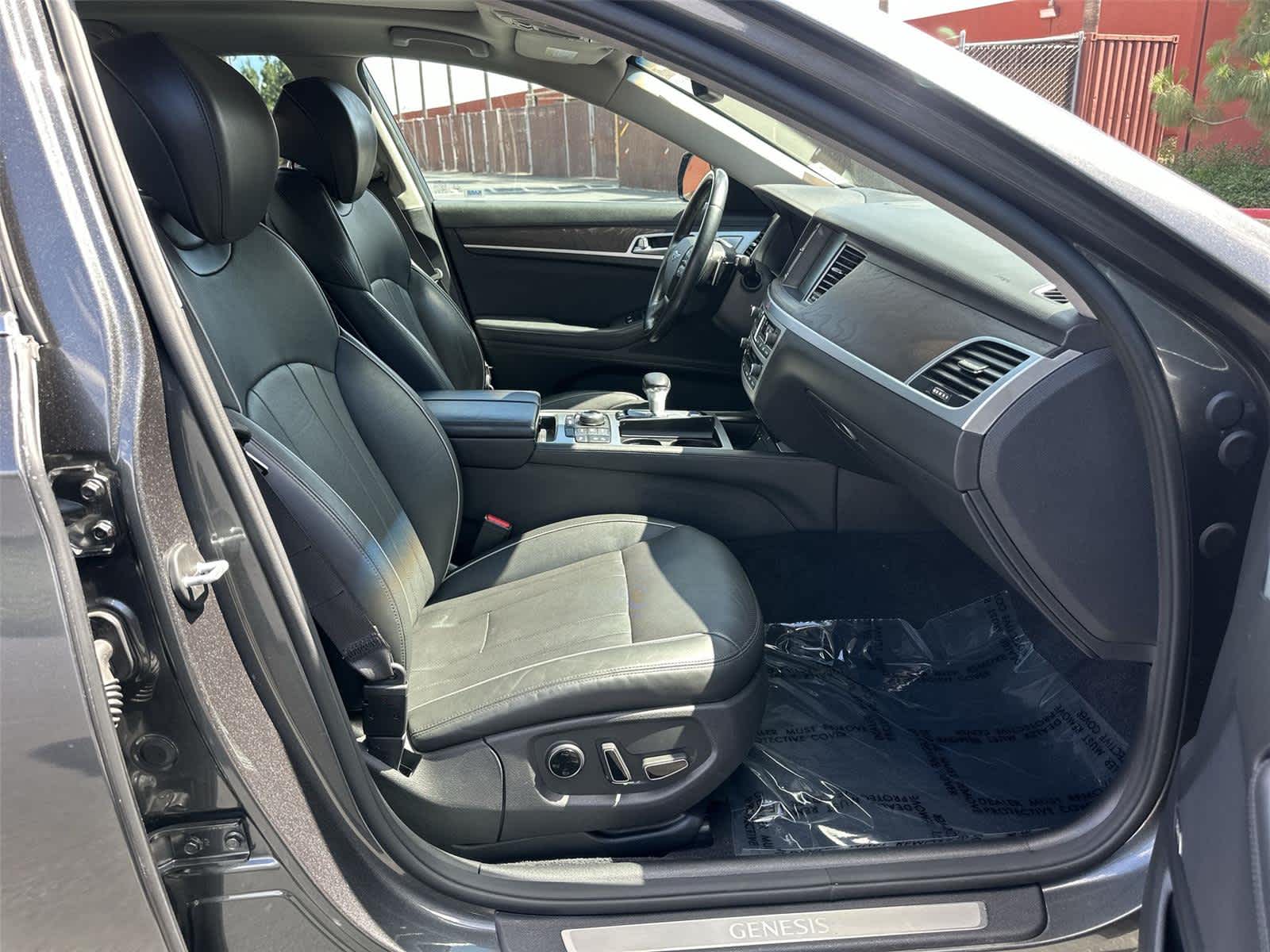 Thumbnail: 2019 Genesis G80 - 14