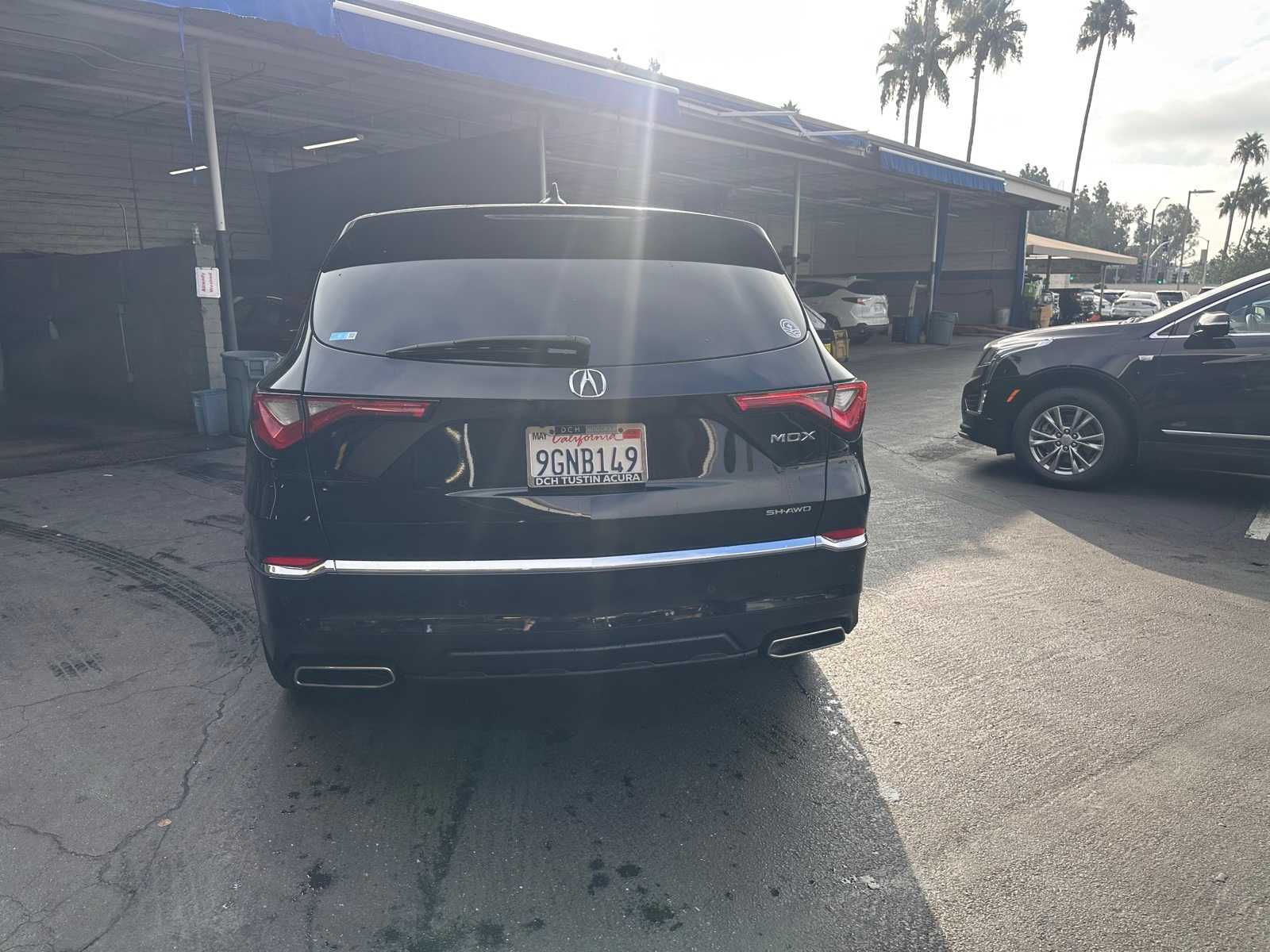 Thumbnail: 2023 Acura MDX - 4
