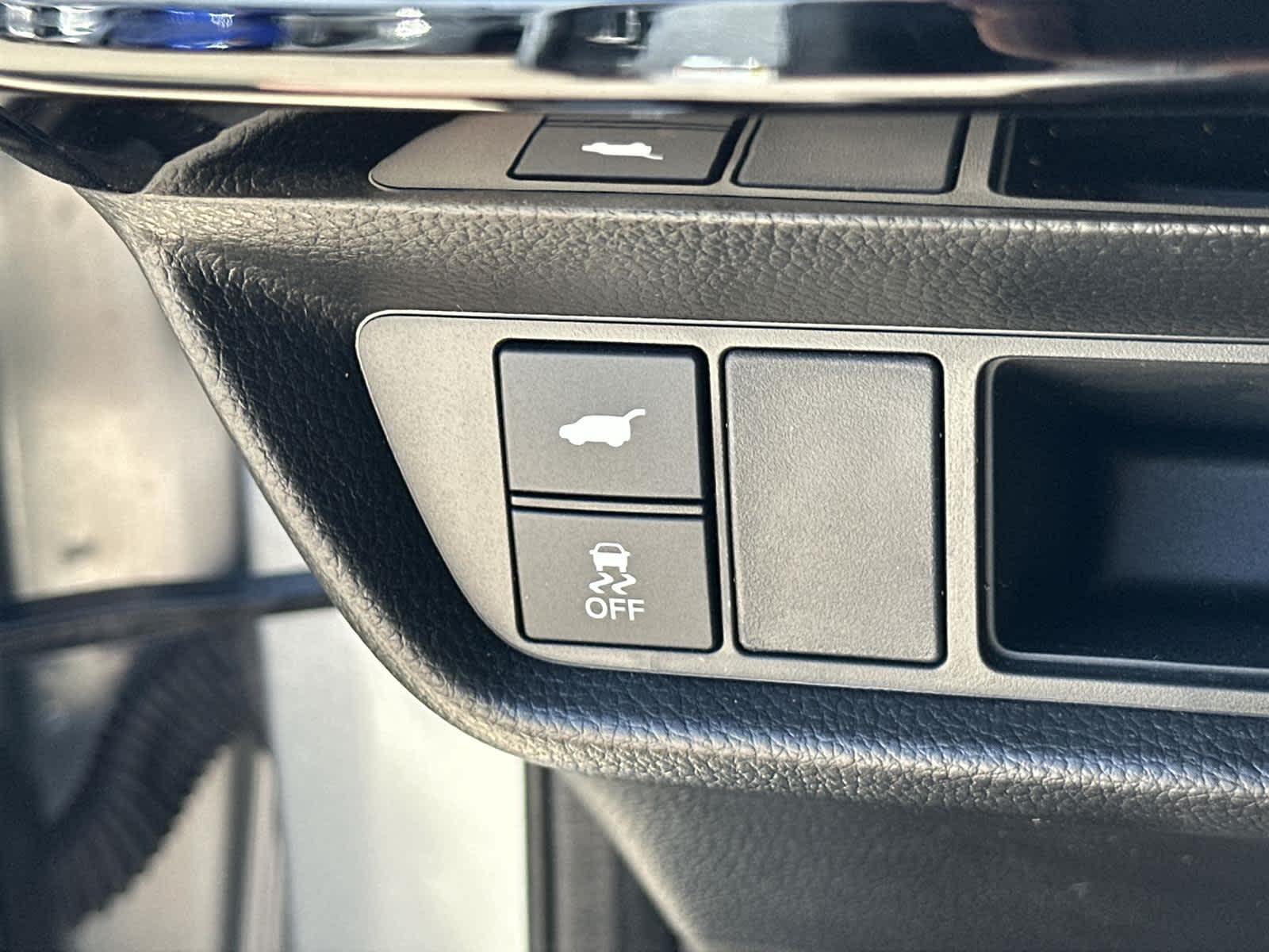 Thumbnail: 2025 Acura ADX - 27