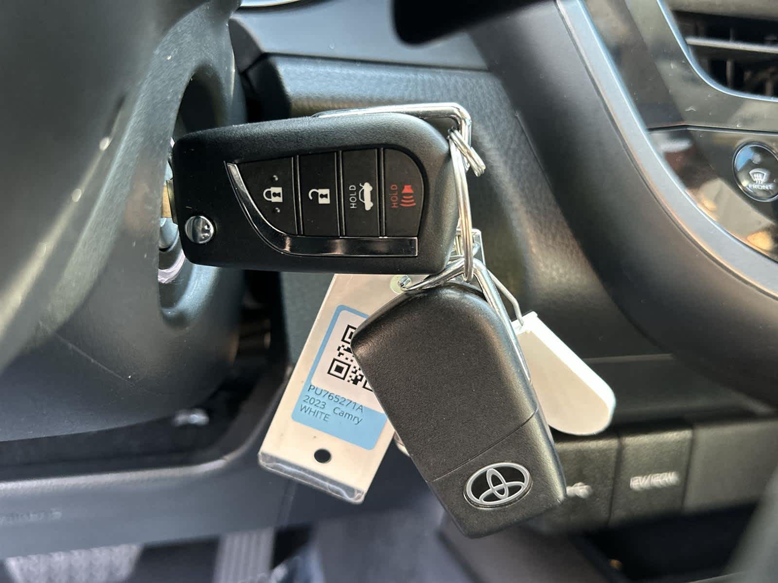 Thumbnail: 2023 Toyota Camry - 19