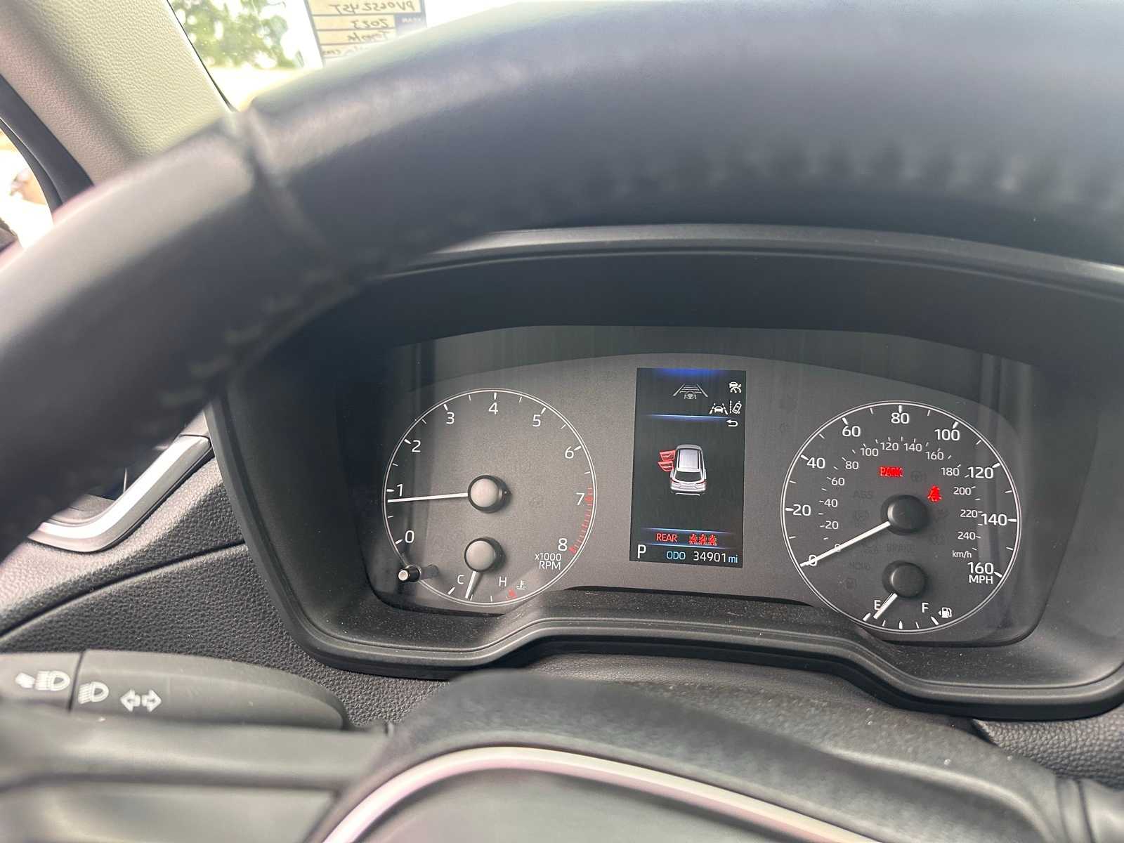 Thumbnail: 2023 Toyota Corolla Cross - 19