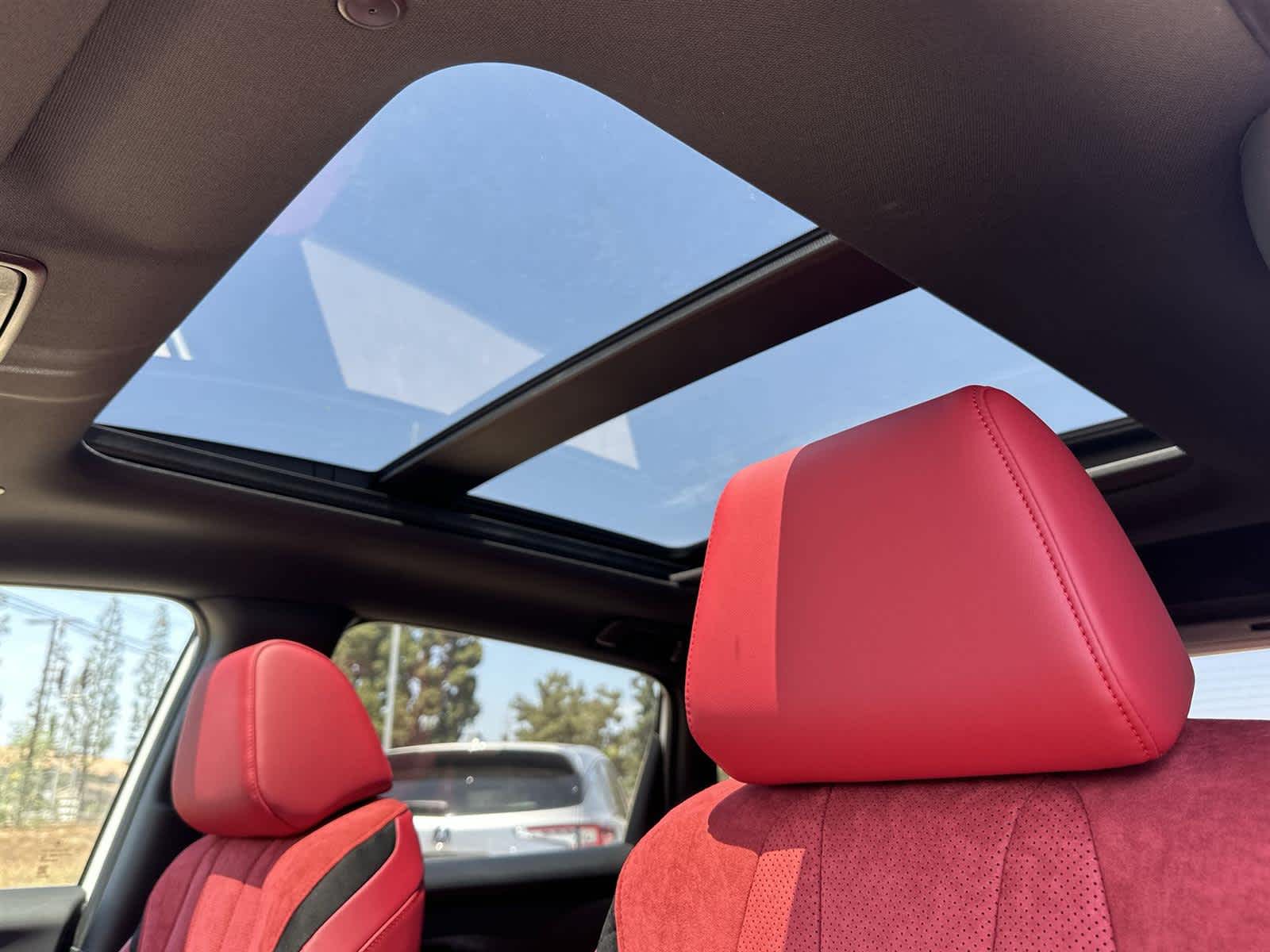 Thumbnail: 2025 Acura ADX - 30