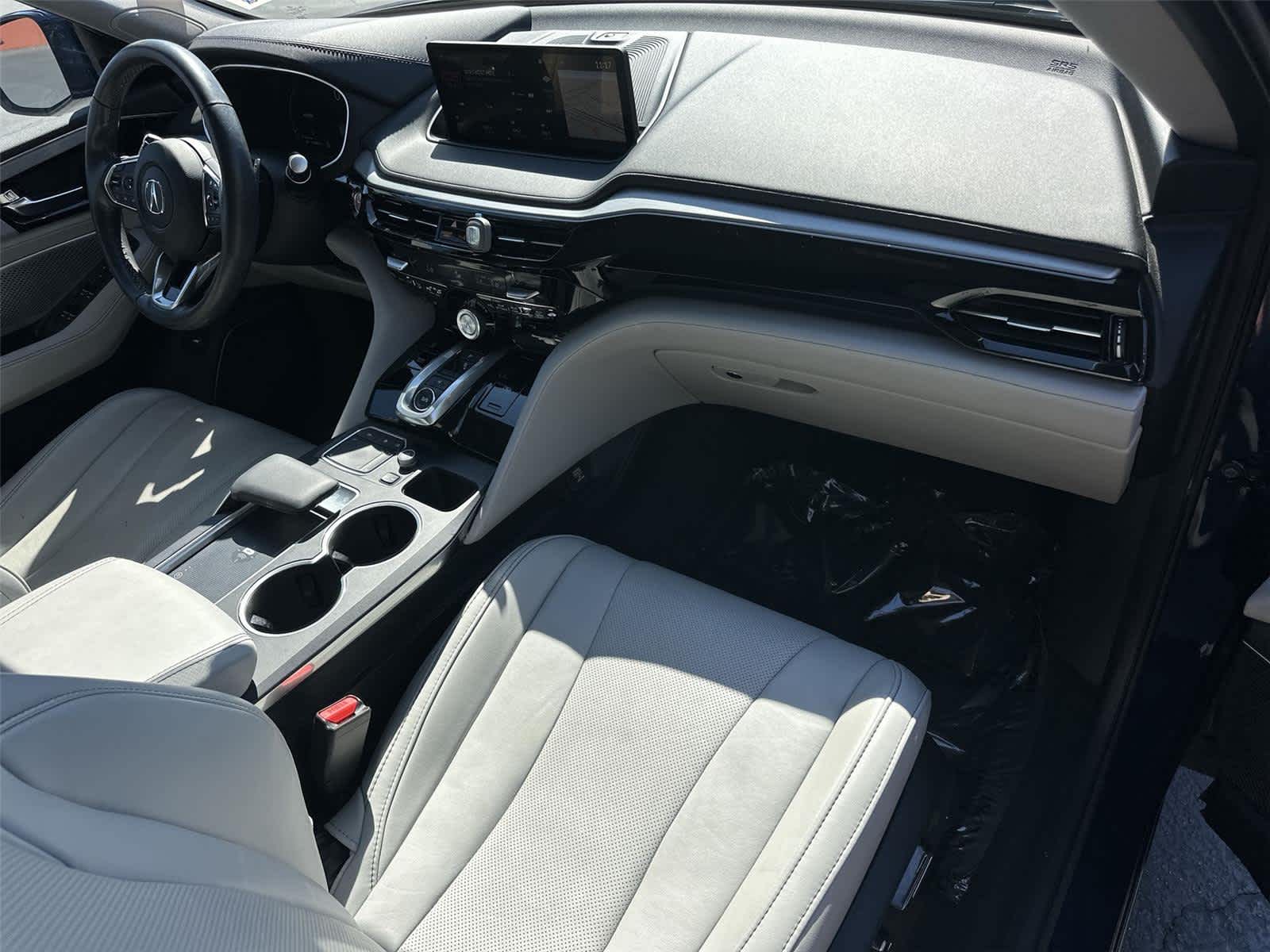 Thumbnail: 2023 Acura MDX - 12