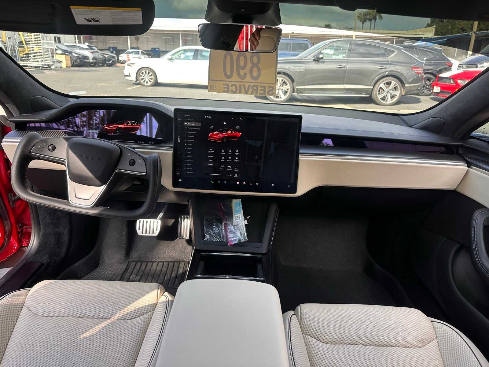 Thumbnail: 2022 Tesla Model S - 21