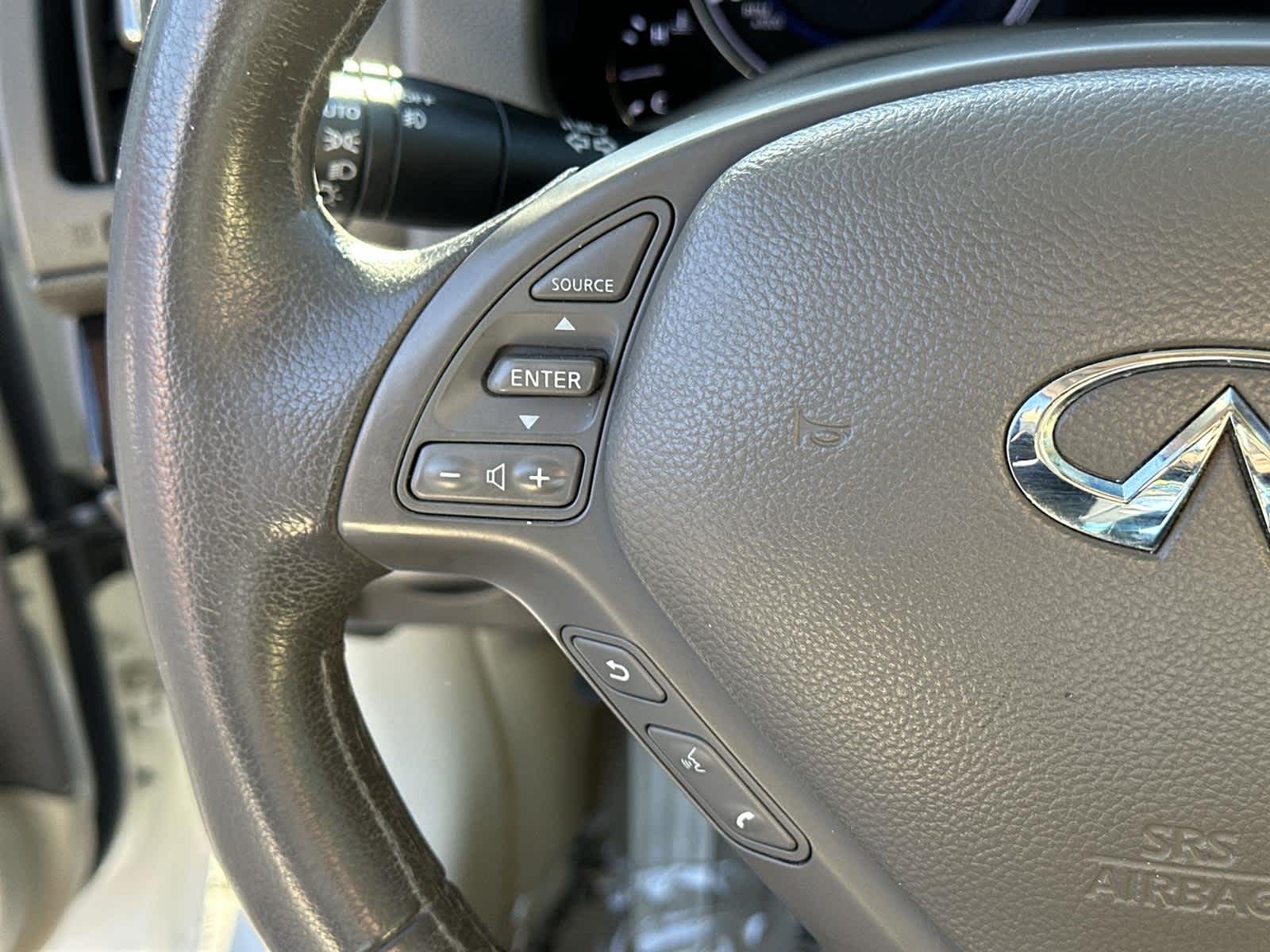 Thumbnail: 2011 INFINITI G37 - 24