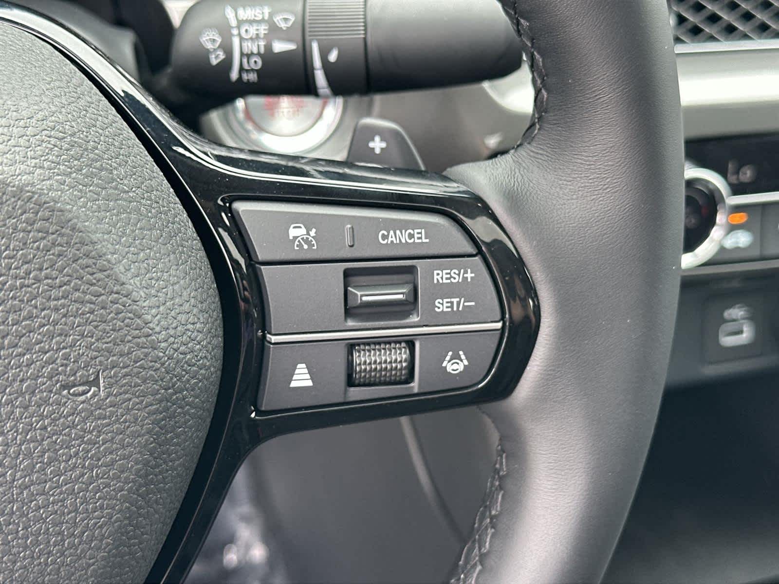 Thumbnail: 2025 Acura Integra - 24