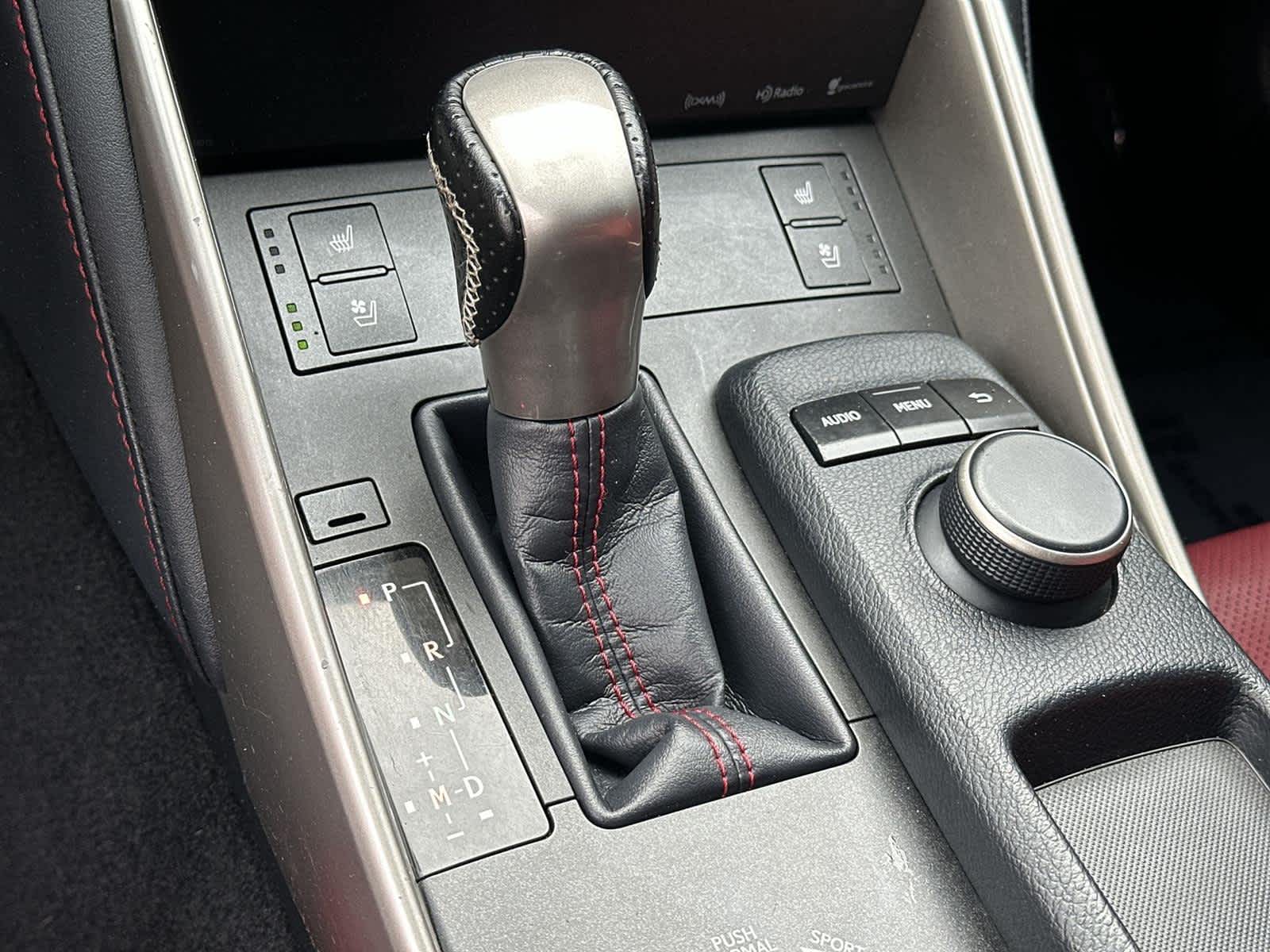 Thumbnail: 2016 Lexus IS - 17