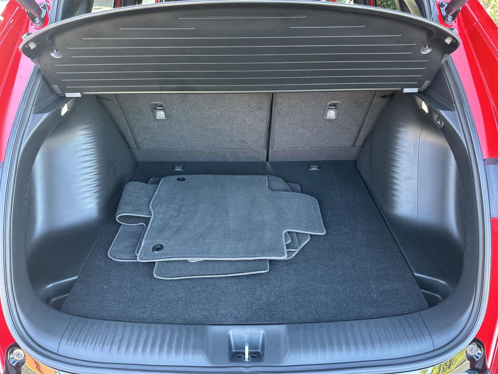 Thumbnail: 2025 Acura ADX - 19