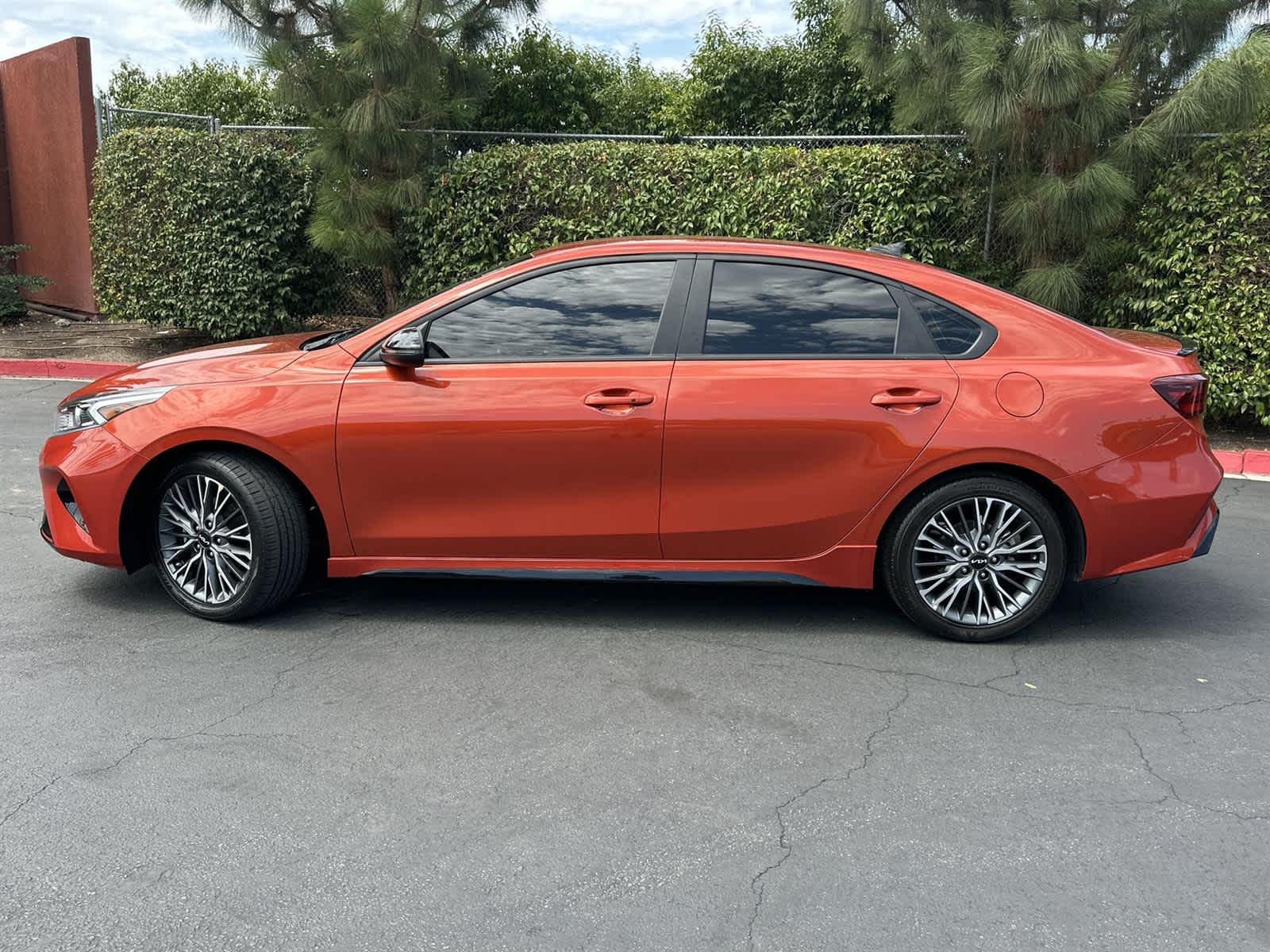 Thumbnail: 2023 Kia Forte - 3