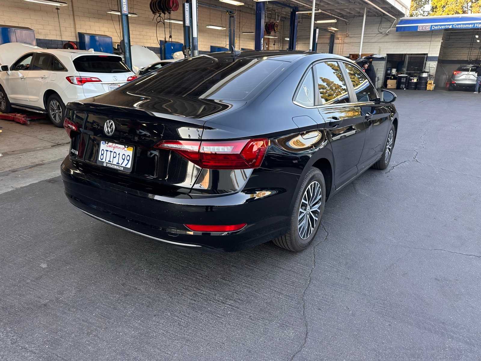 Thumbnail: 2020 Volkswagen Jetta - 5