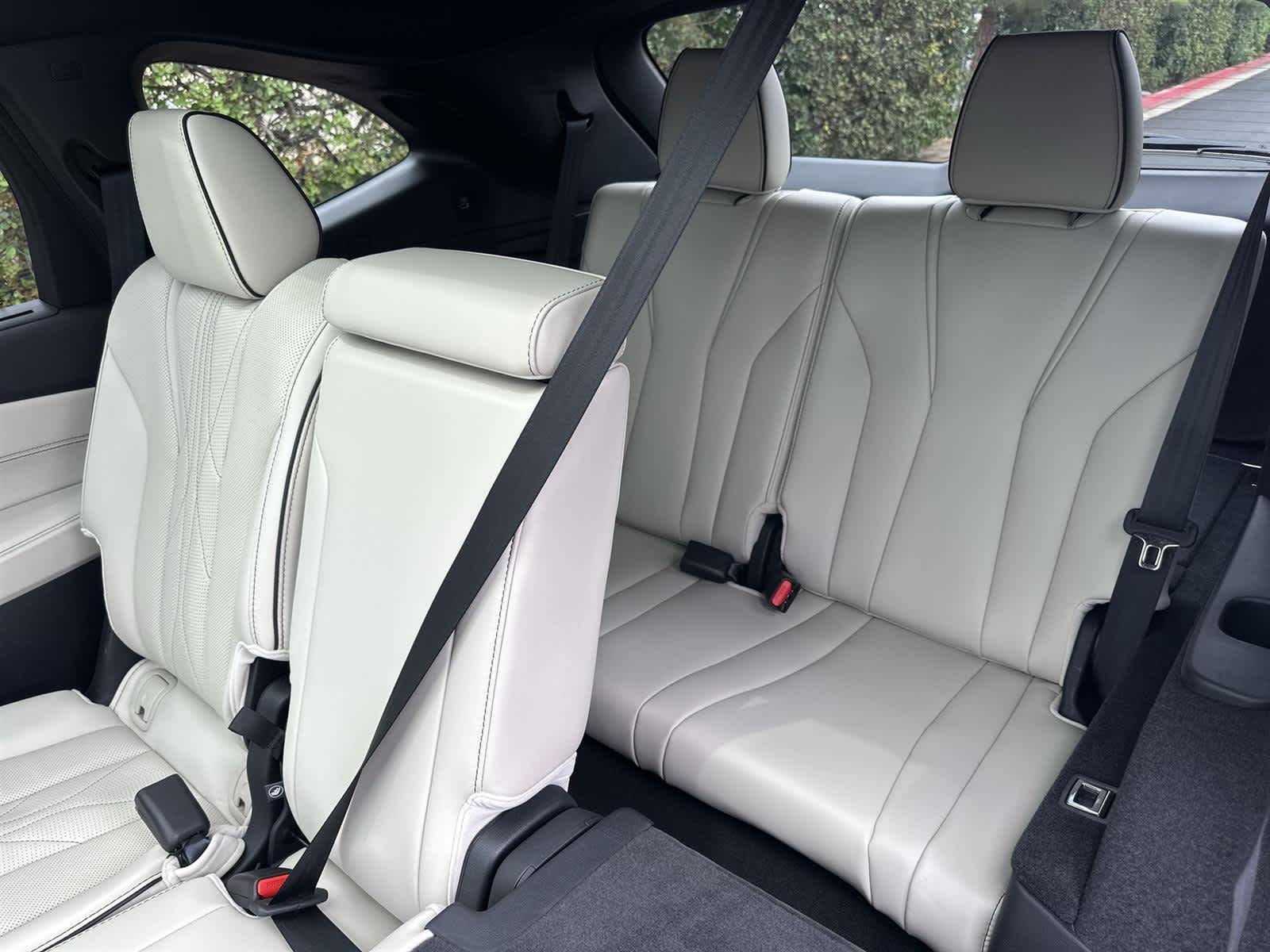 Thumbnail: 2026 Acura MDX - 32