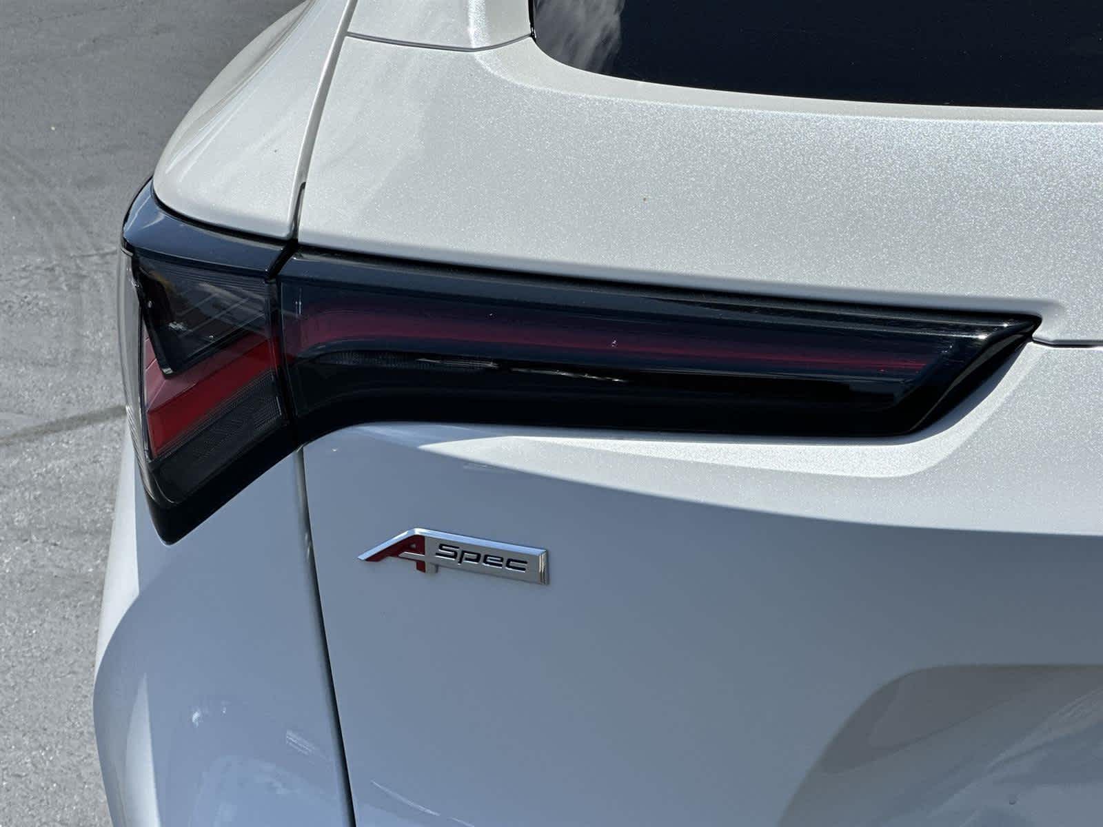 Thumbnail: 2025 Acura ADX - 7