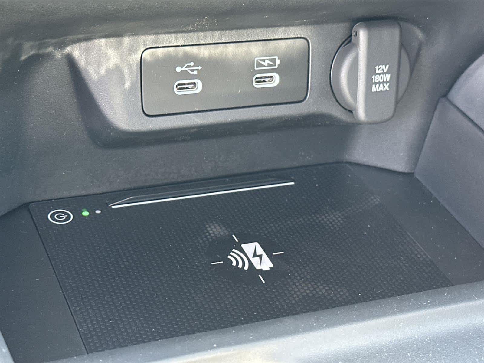 Thumbnail: 2025 Acura ADX - 26