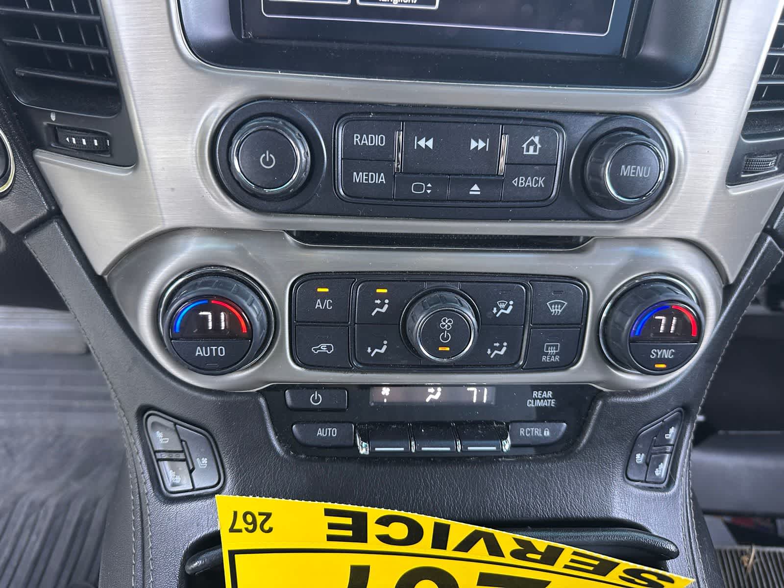 Thumbnail: 2018 GMC Yukon XL - 17