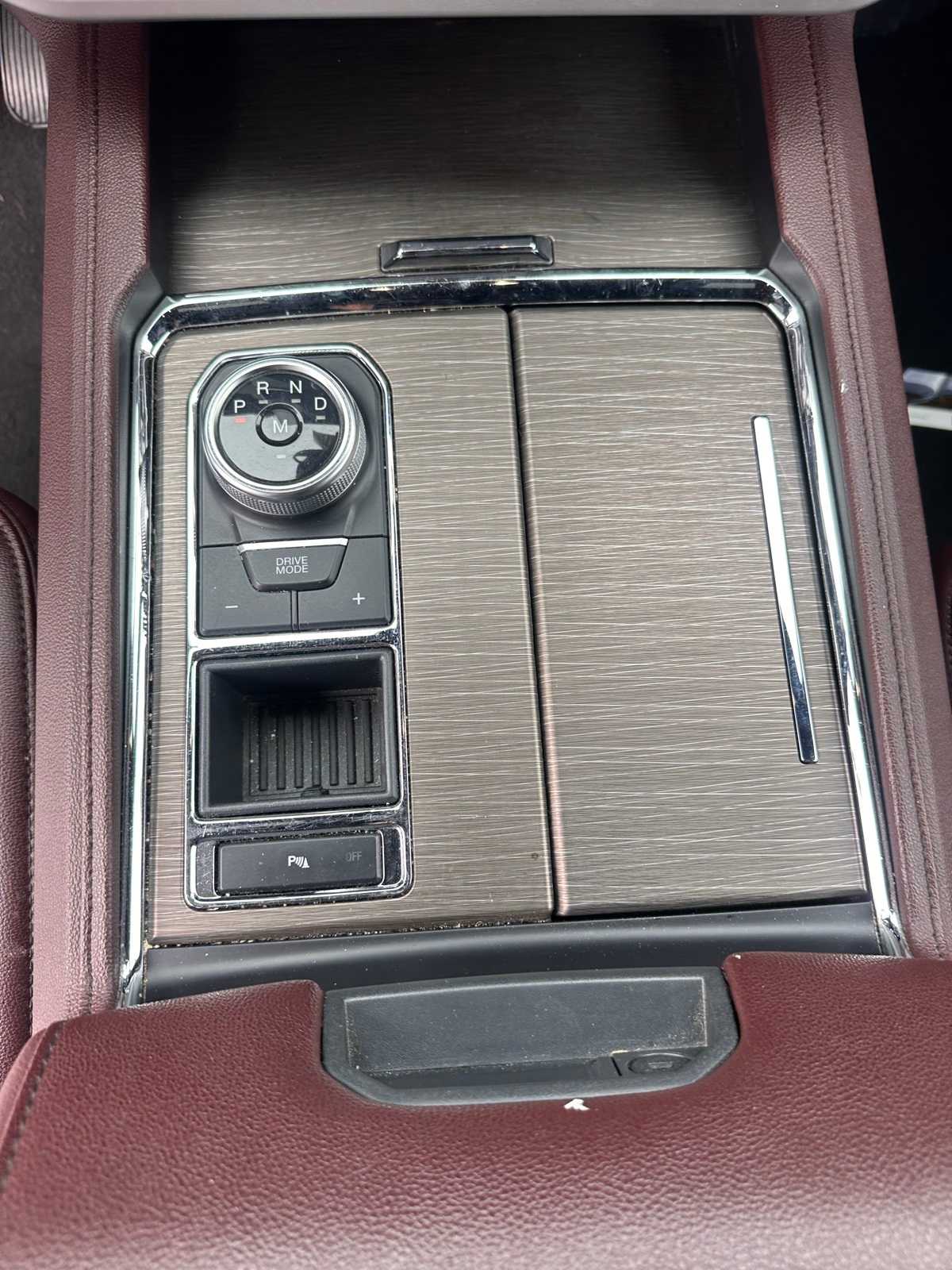 Thumbnail: 2024 Ford Expedition - 18