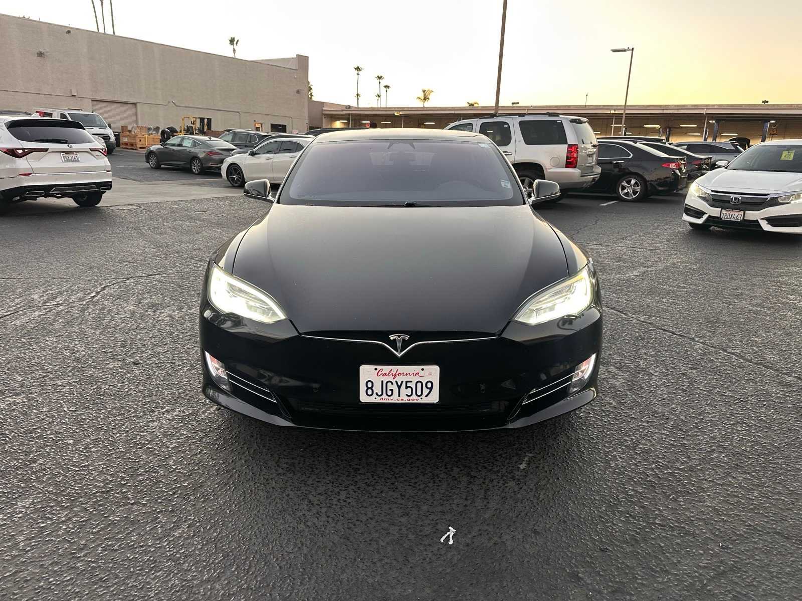 Thumbnail: 2019 Tesla Model S - 8