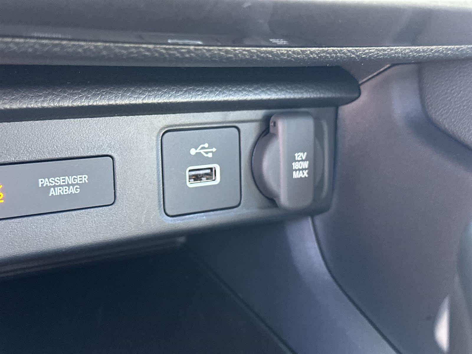 Thumbnail: 2025 Acura Integra - 26