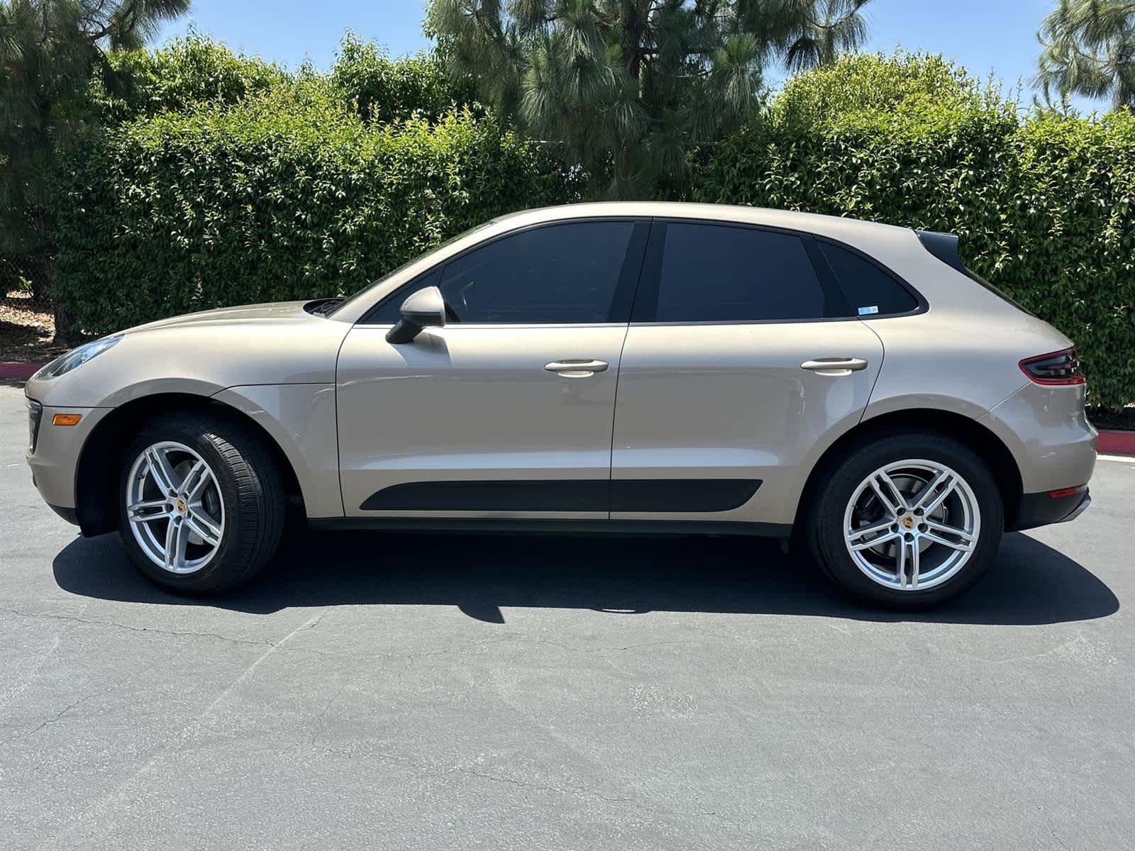 Thumbnail: 2018 Porsche Macan - 3