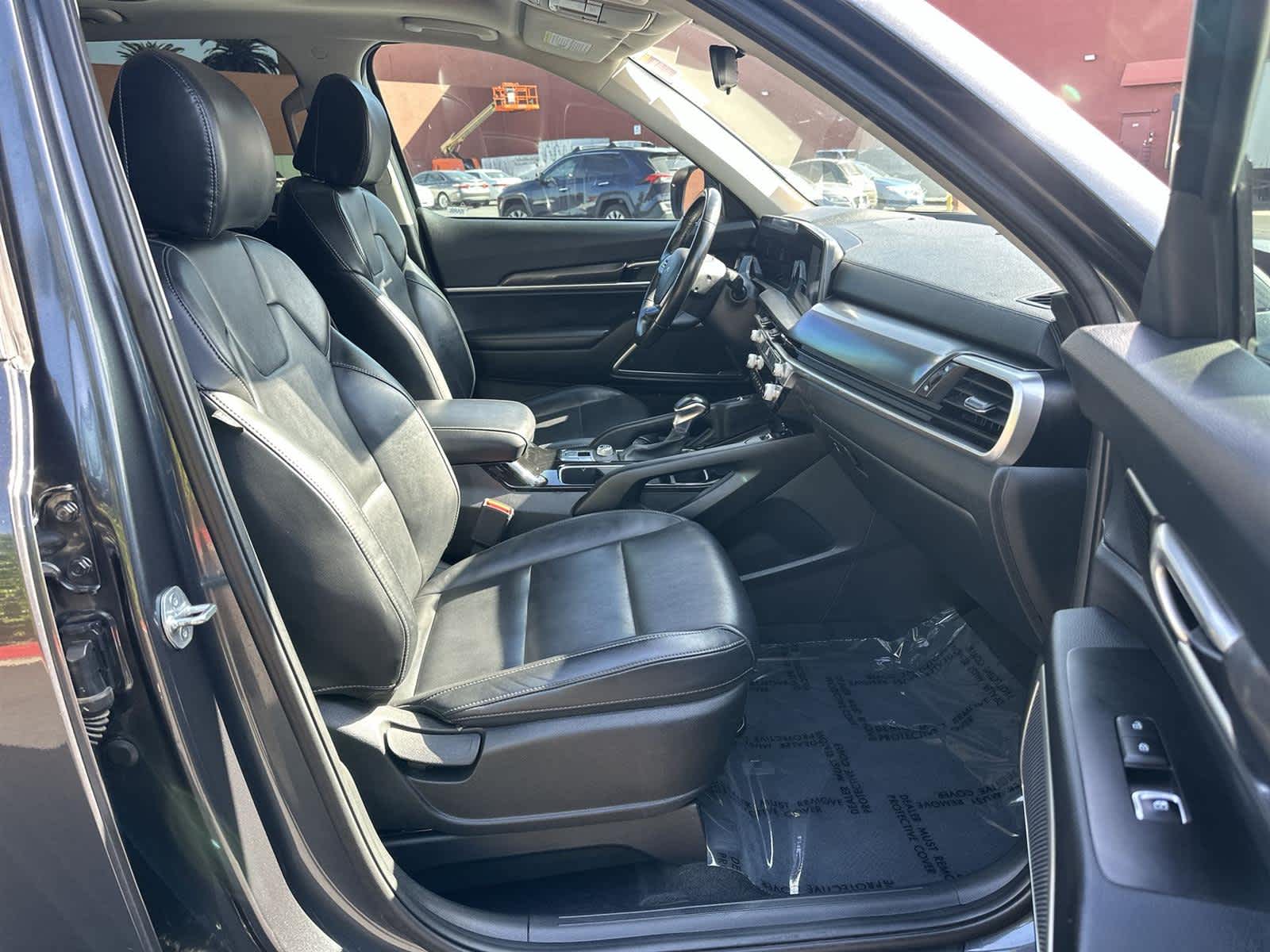 Thumbnail: 2024 Kia Telluride - 14