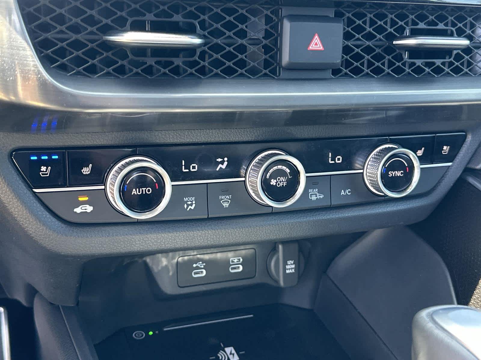 Thumbnail: 2025 Acura ADX - 27