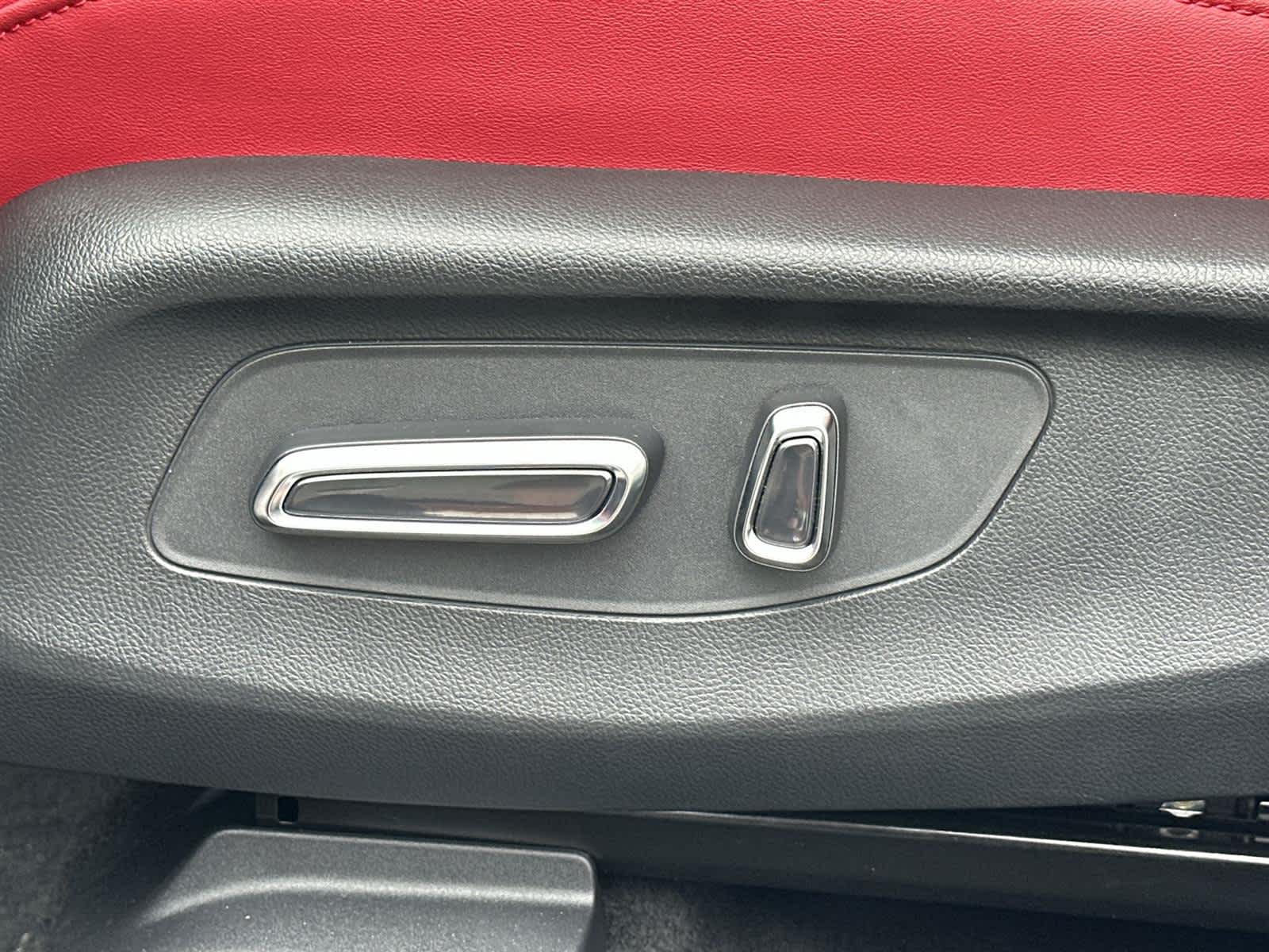 Thumbnail: 2025 Acura ADX - 22