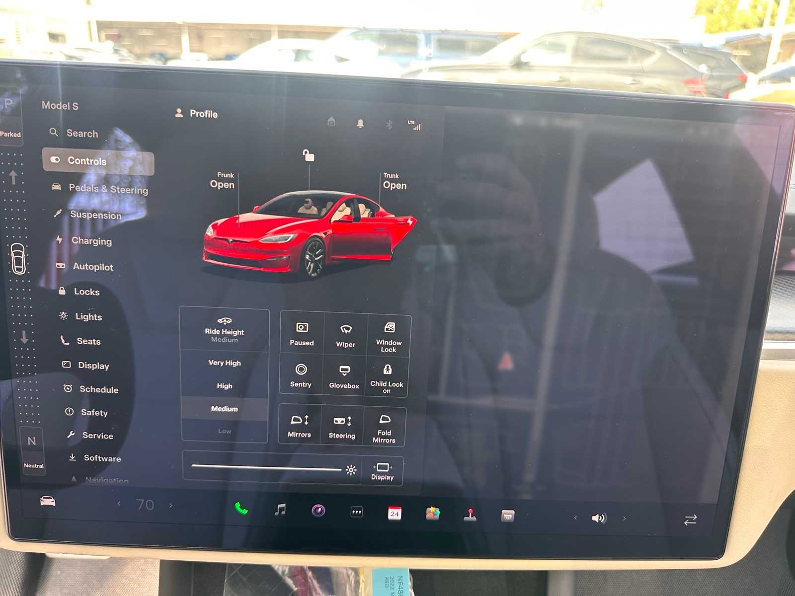 Thumbnail: 2022 Tesla Model S - 16