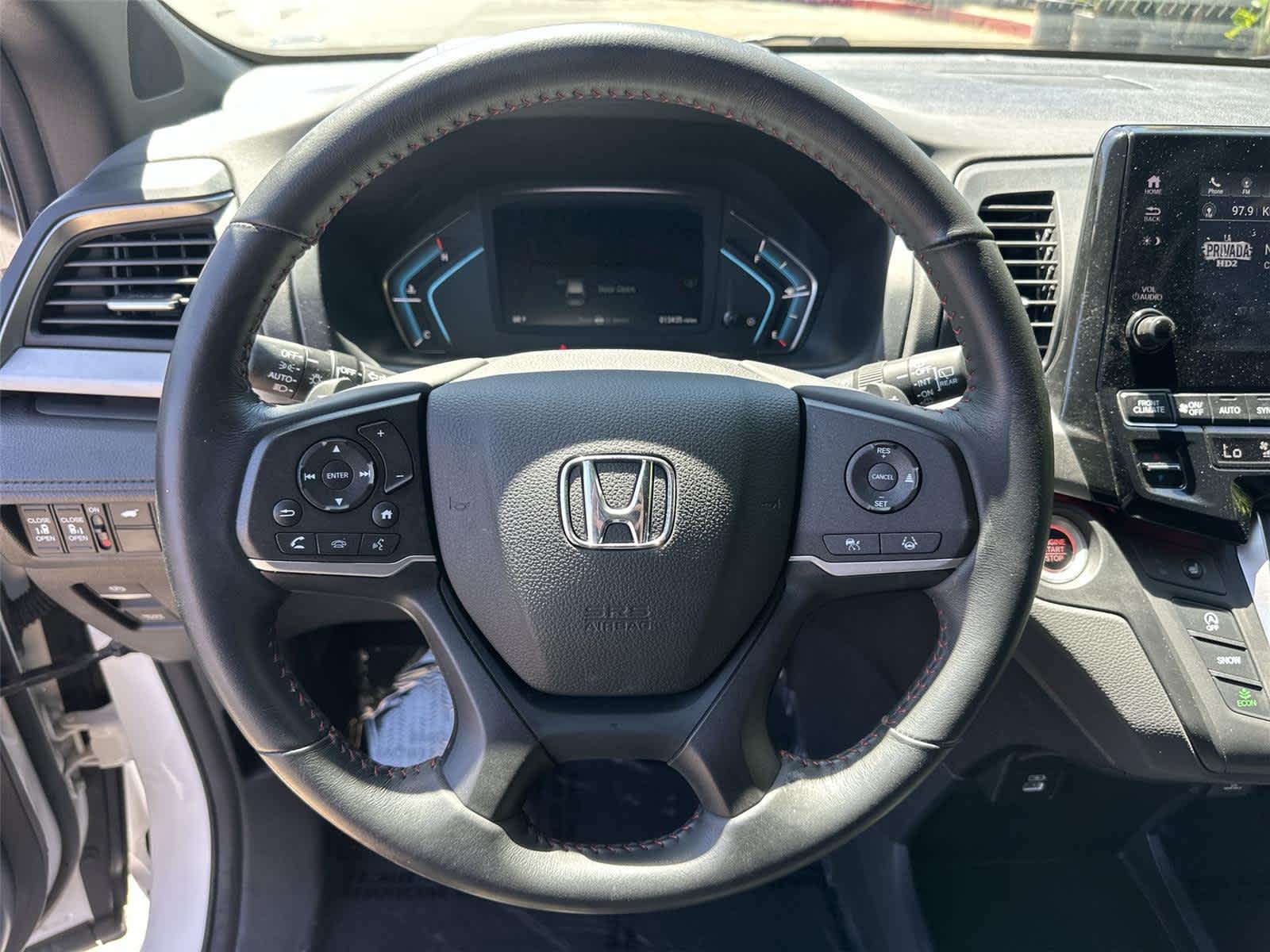 Thumbnail: 2024 Honda Odyssey - 16