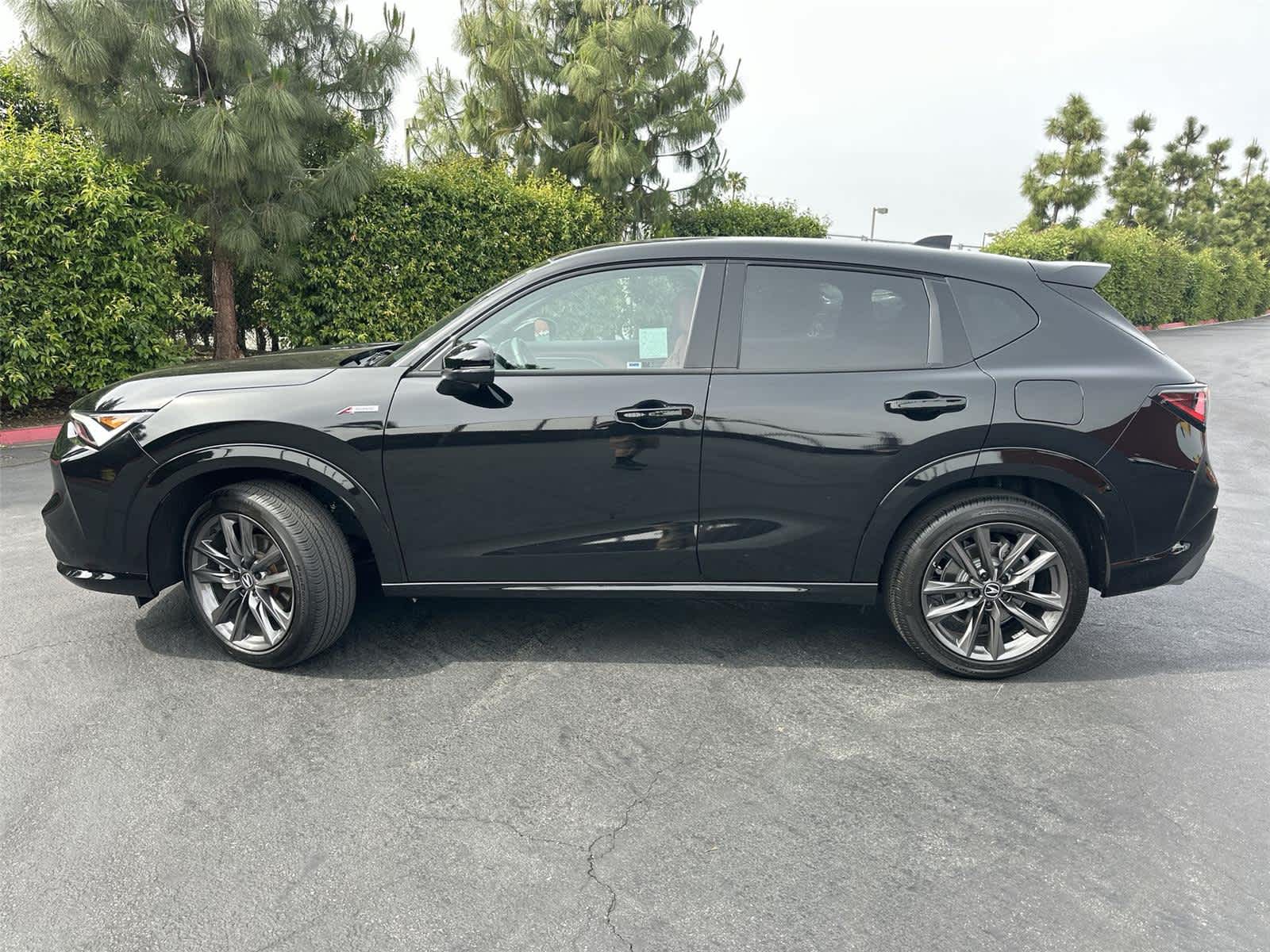 Thumbnail: 2025 Acura ADX - 3