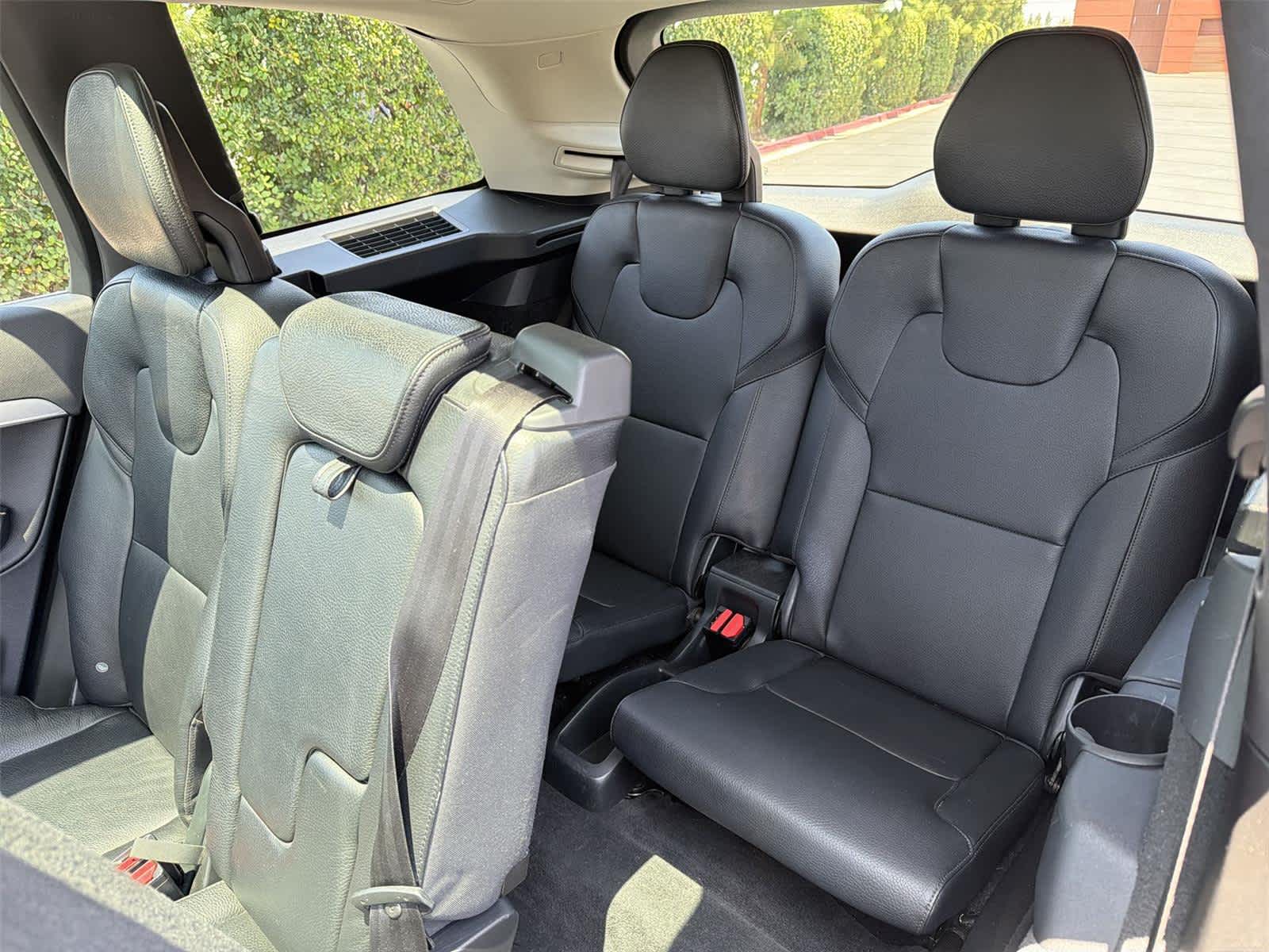 Thumbnail: 2016 Volvo XC90 - 42