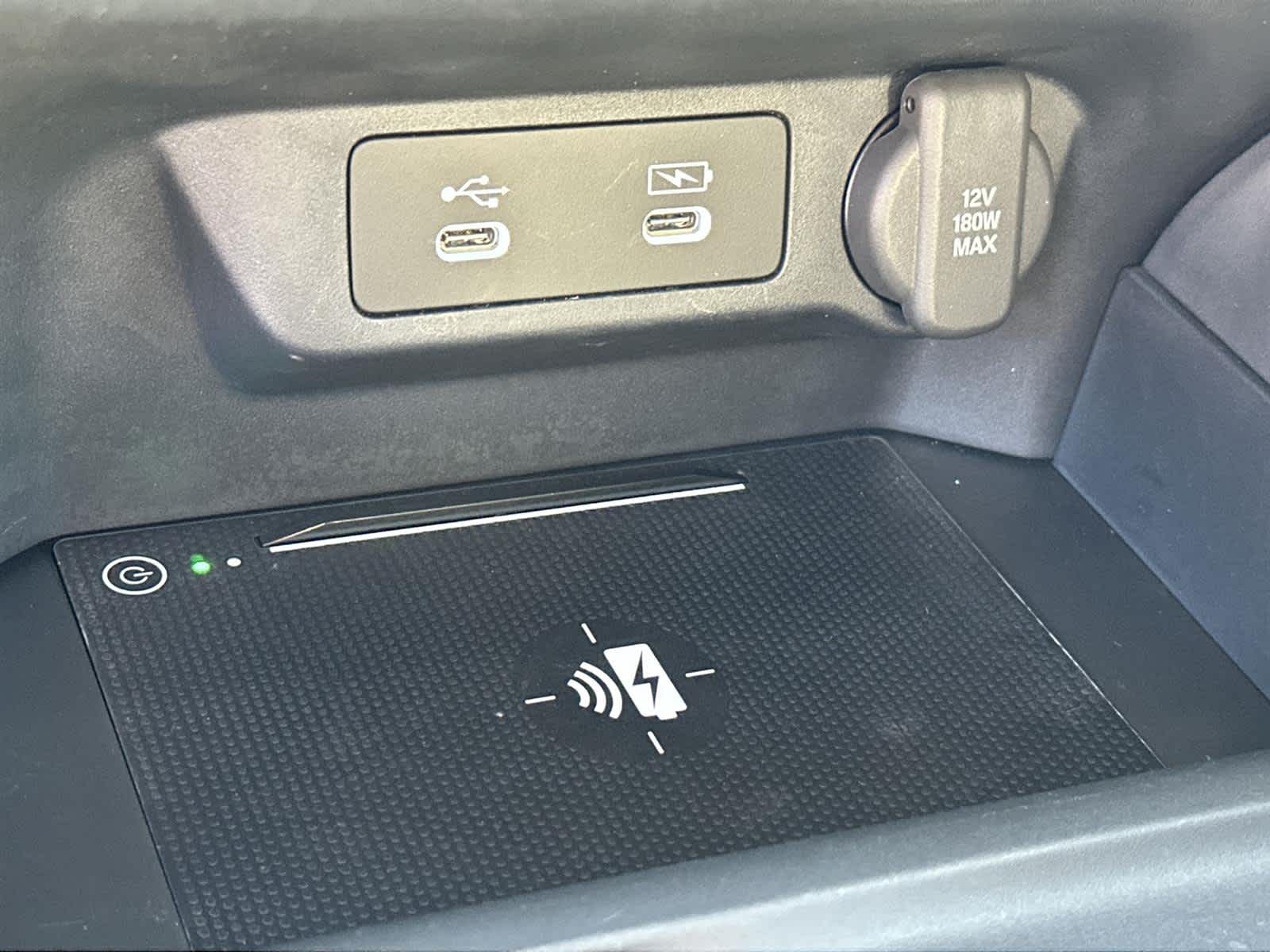 Thumbnail: 2025 Acura ADX - 27