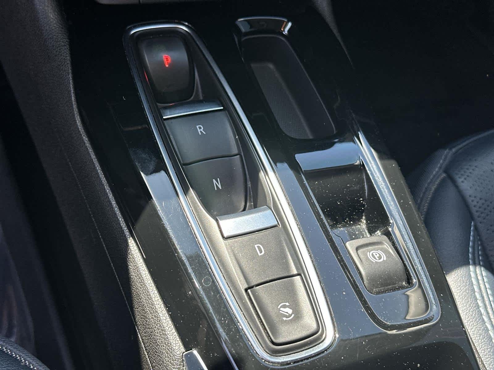 Thumbnail: 2023 Chevrolet Bolt EUV - 17