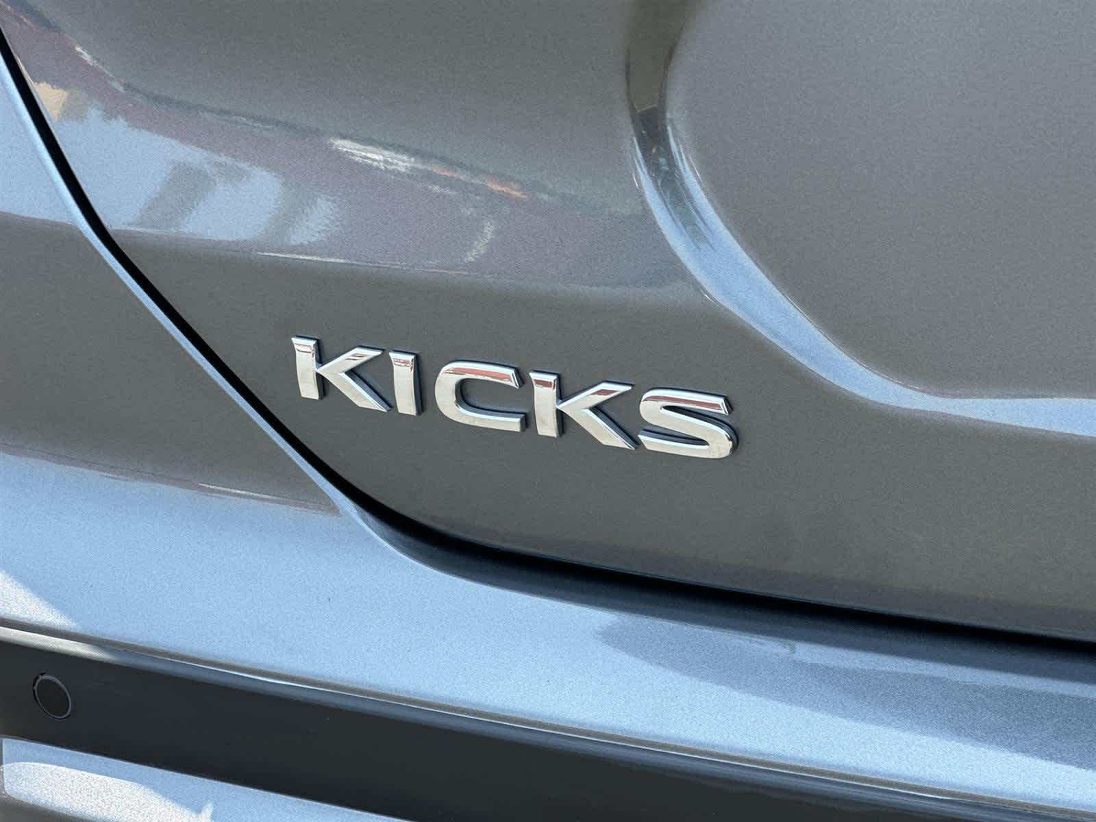 Thumbnail: 2021 Nissan Kicks - 7