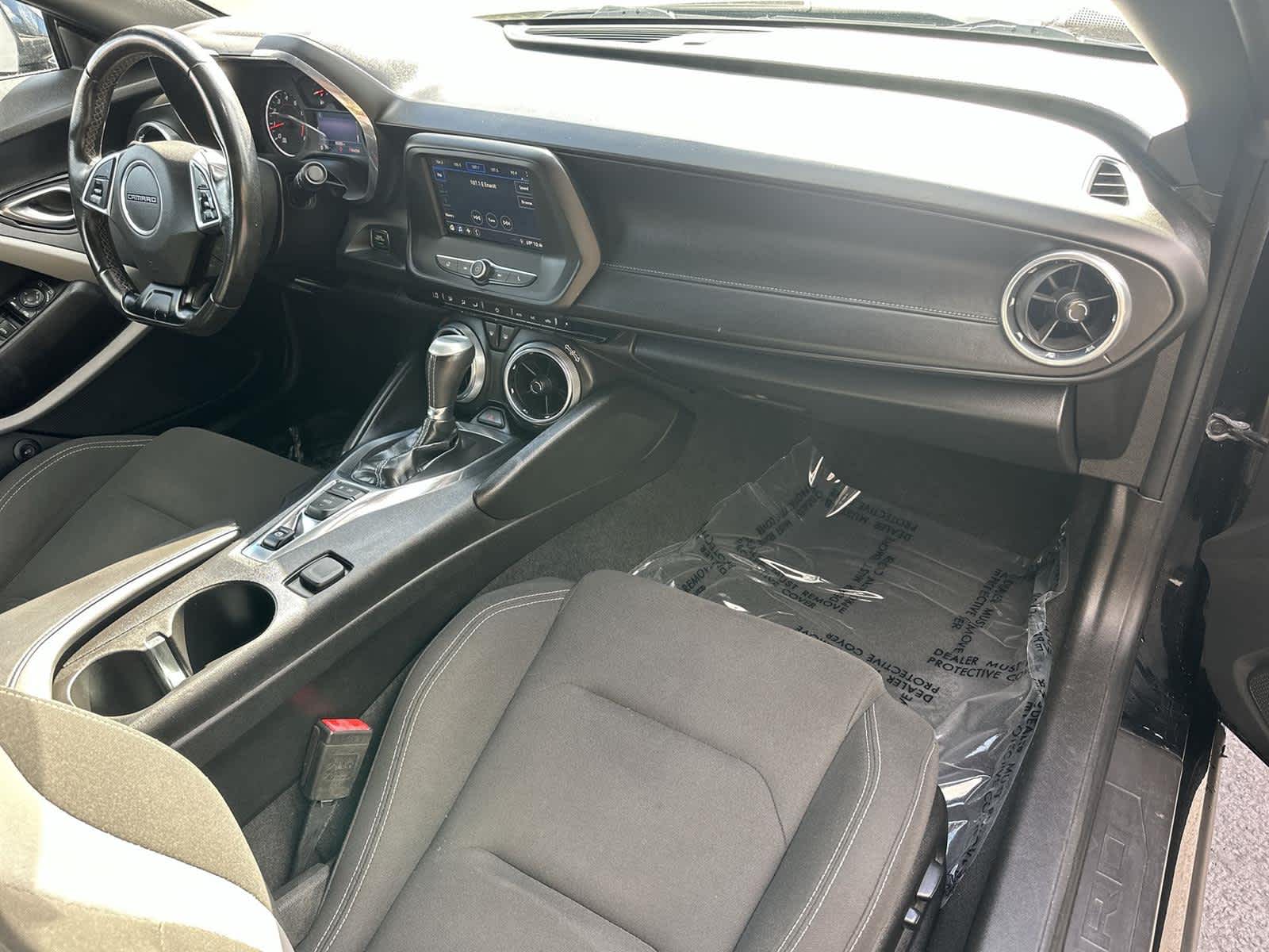 Thumbnail: 2019 Chevrolet Camaro - 12